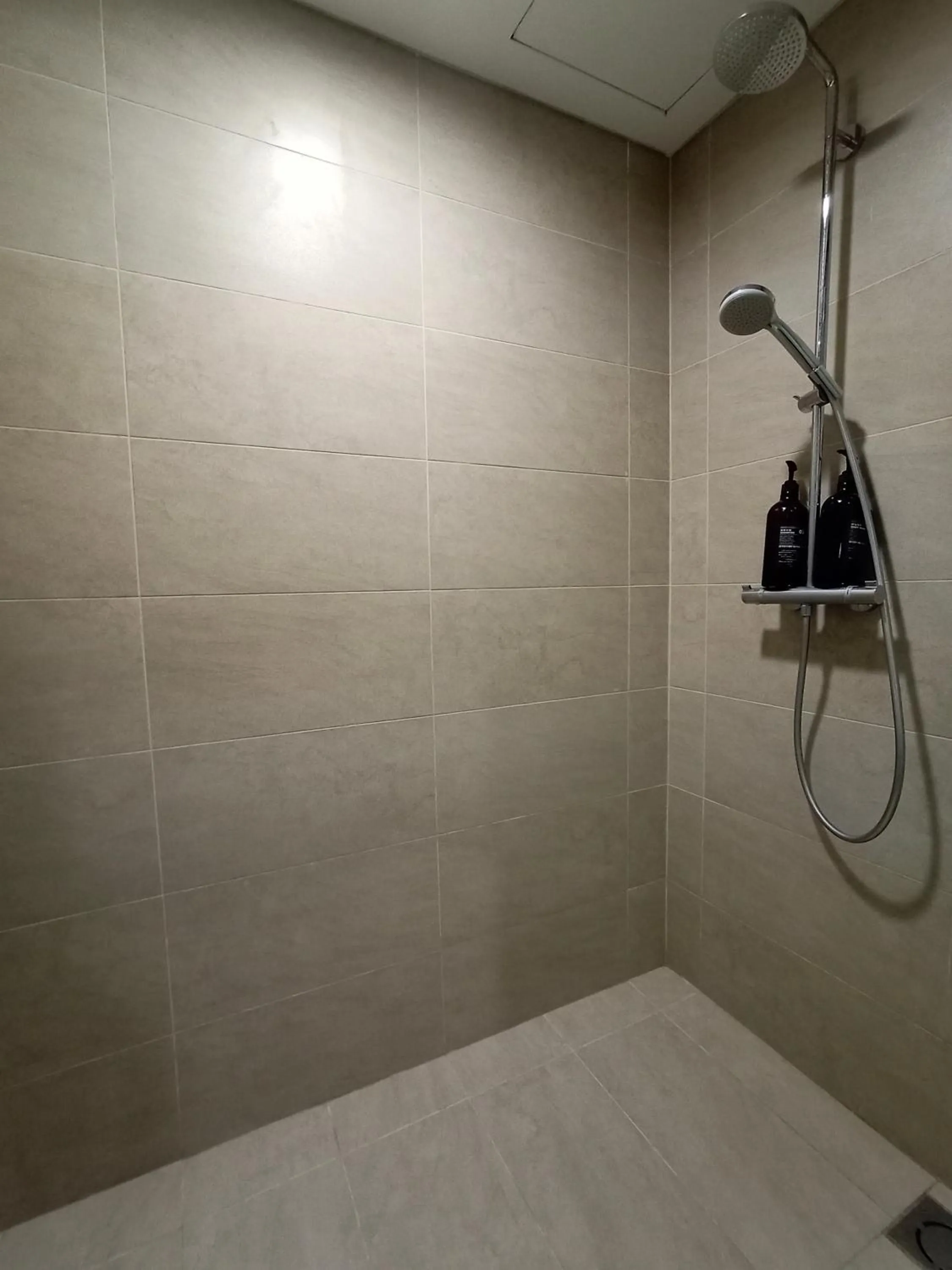 Shower in Plaza Arkadia Desa Parkcity by KLhomesweet