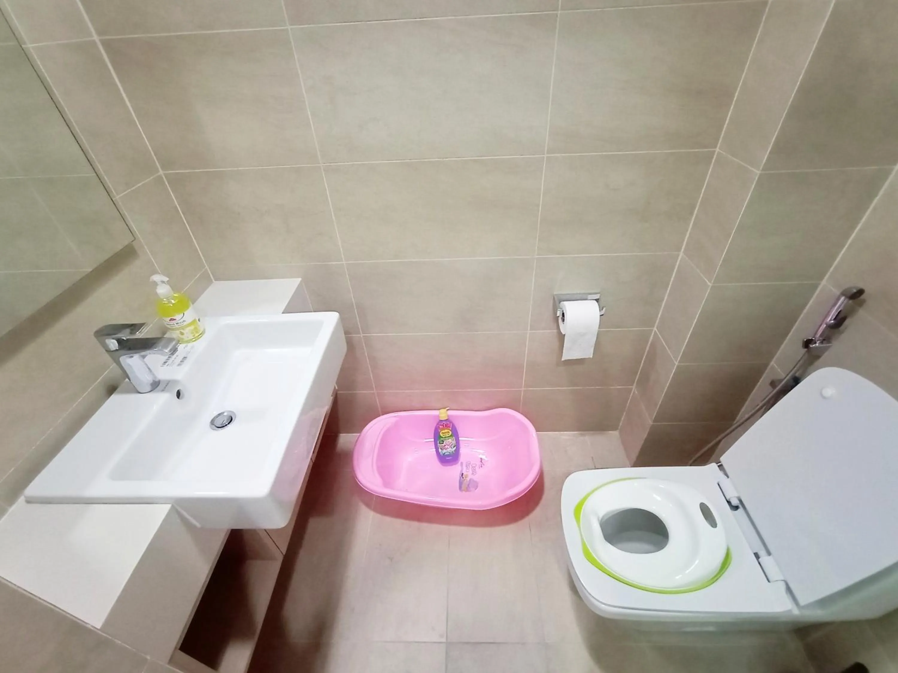 Bathroom in Plaza Arkadia Desa Parkcity by KLhomesweet