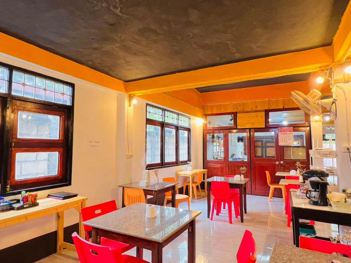 Restaurant/places to eat in Mookboonchu Guesthouse ,Kohmook Trang