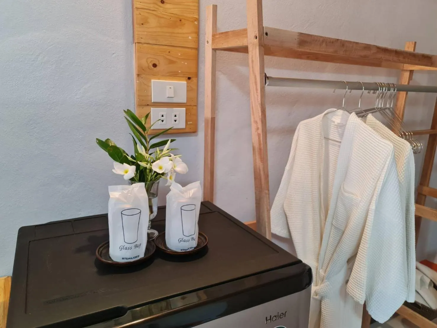 Bed in Mookboonchu Guesthouse ,Kohmook Trang