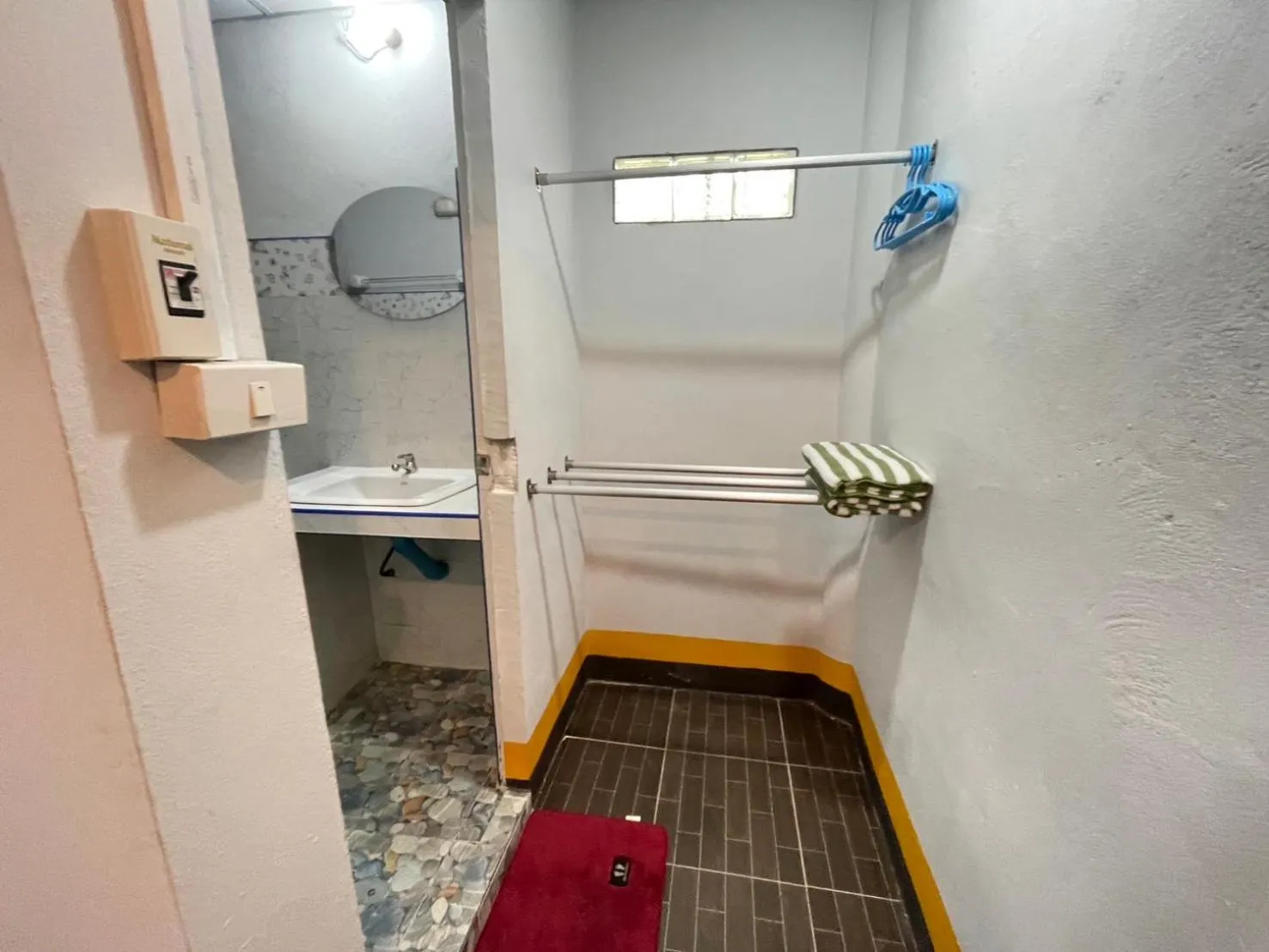 Toilet in Mookboonchu Guesthouse ,Kohmook Trang