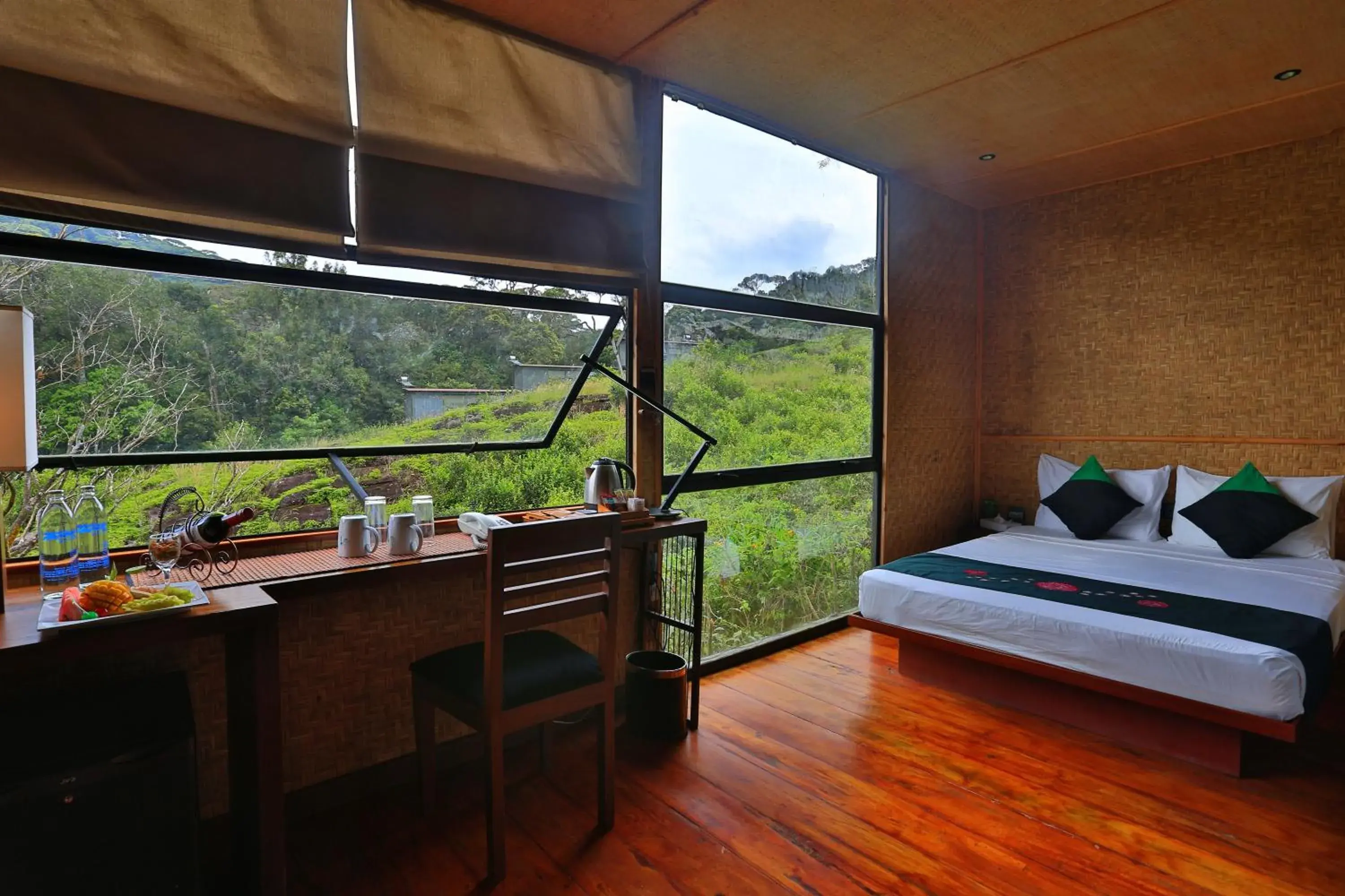 Chalet - single occupancy in The Rainforest Ecolodge - Sinharaja with Shuttle Service from Car Park Chalet - single occupancy in The Rainforest Ecolodge - Sinharaja with Shuttle Service from Car Park