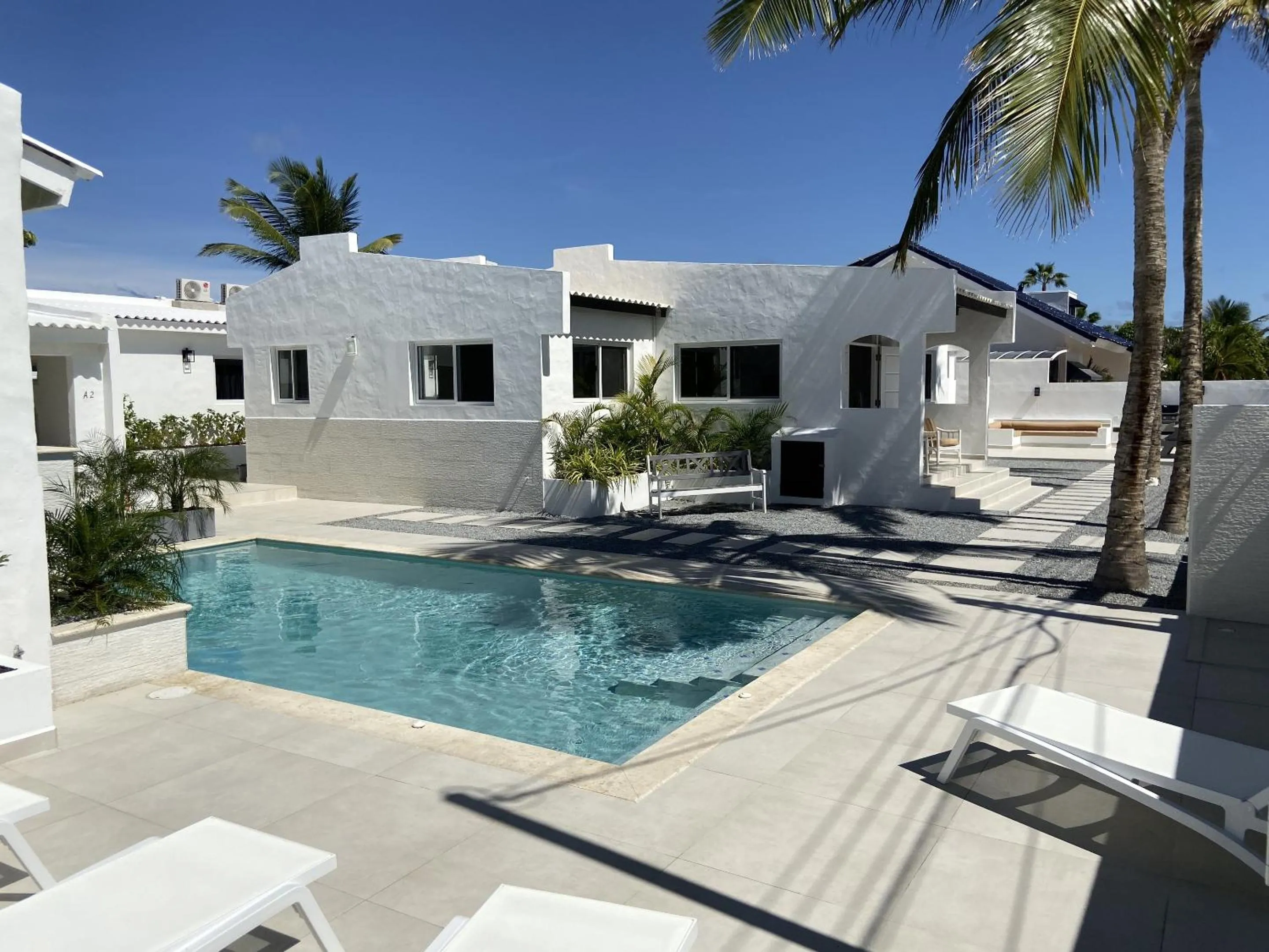 Property building in Movida Inn Aruba