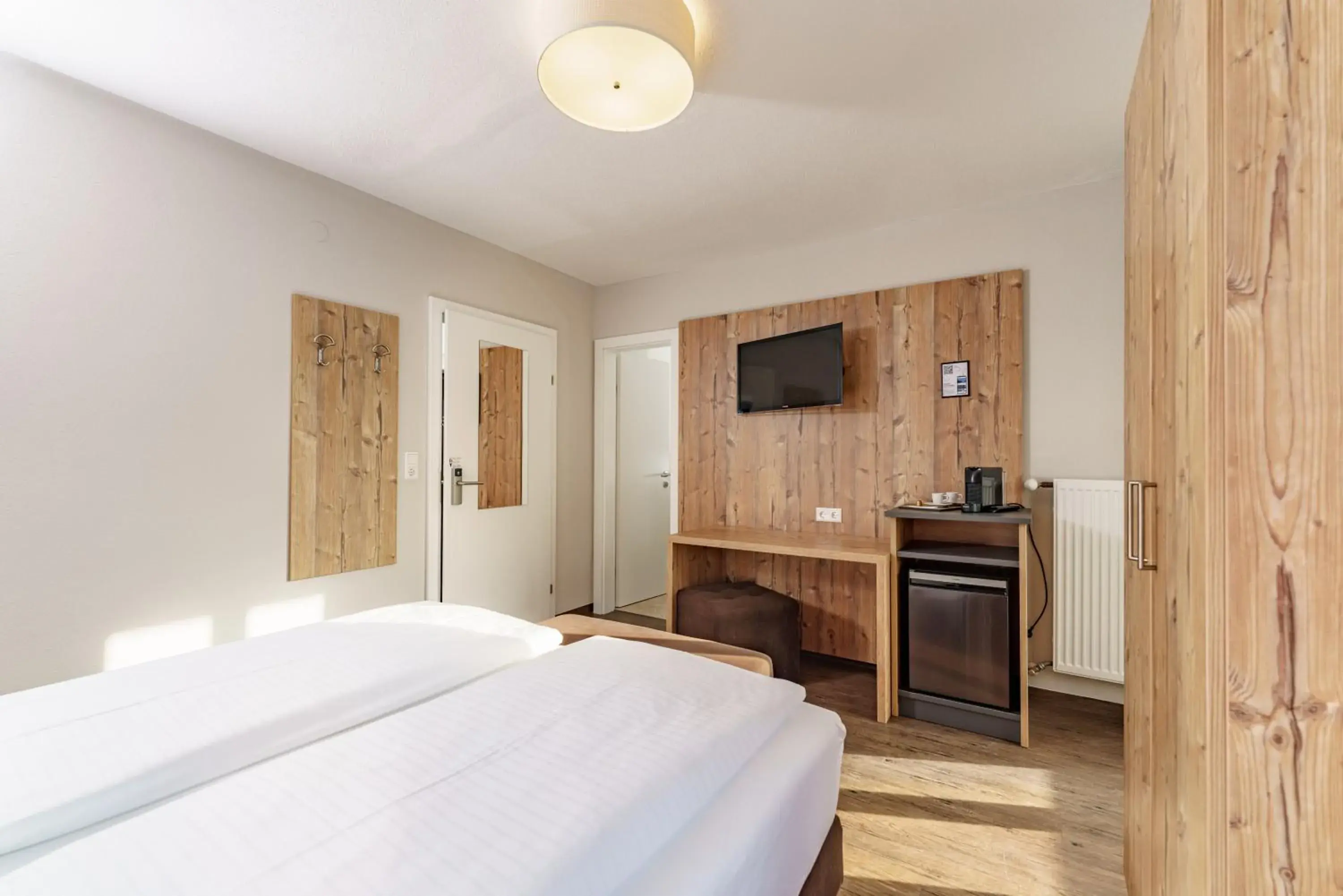 Double Room with Balcony in Landhaus Hubertus Wellness & Breakfast Double Room with Balcony in Landhaus Hubertus Wellness & Breakfast
