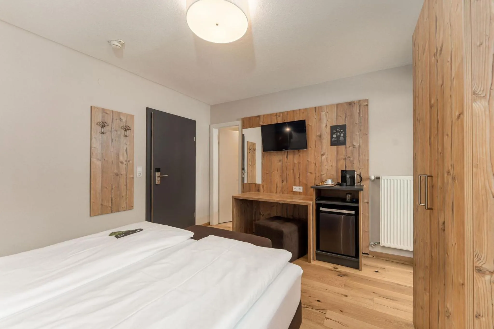 Photo of the whole room, Bed in Landhaus Hubertus Wellness & Breakfast