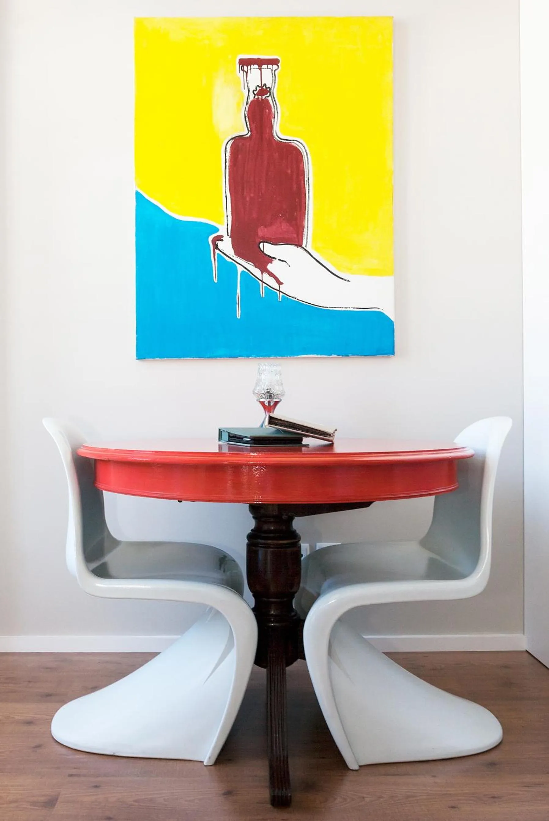 Decorative detail in B The Guest Downtown