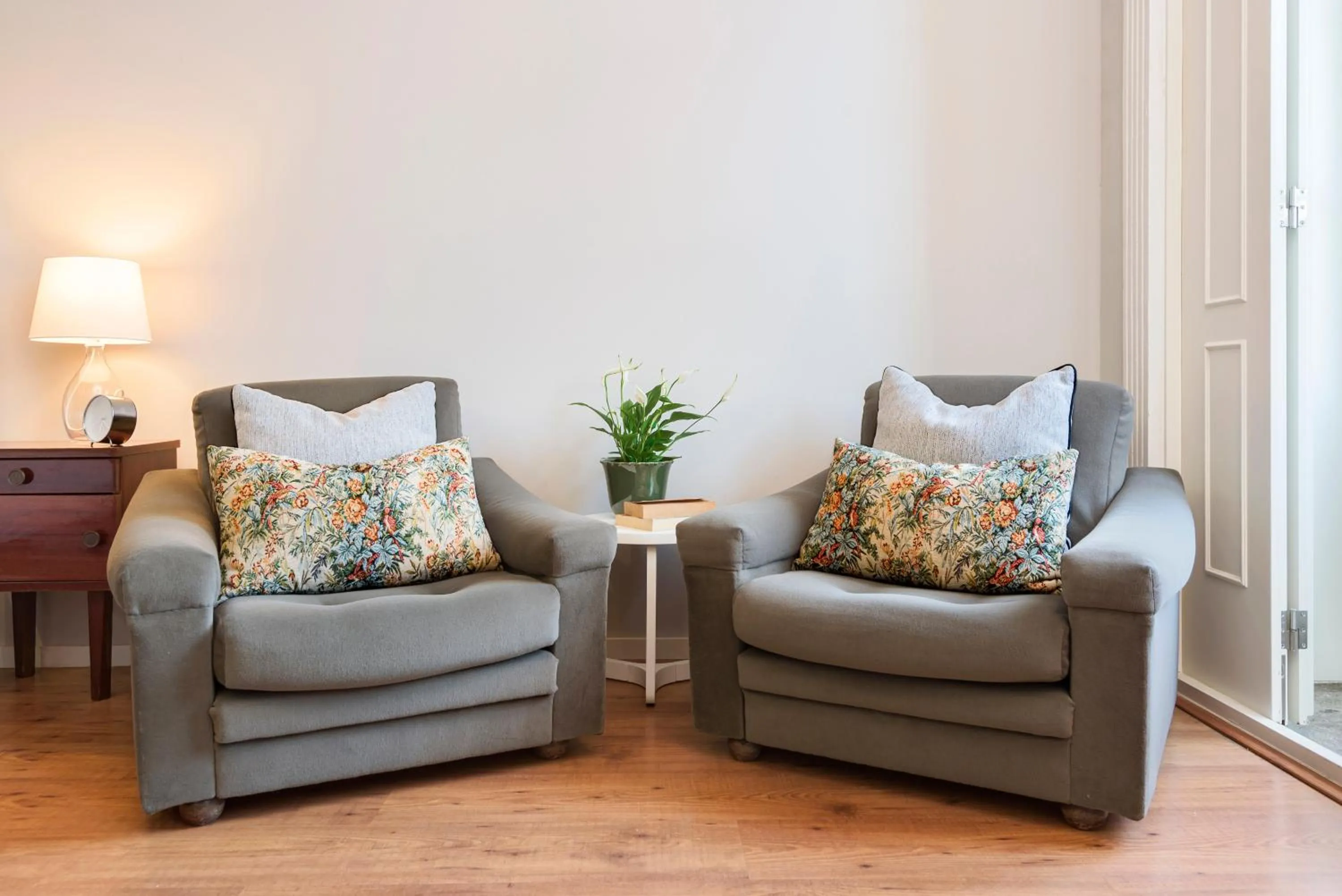 Bedroom in B The Guest Downtown