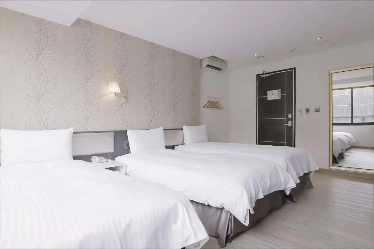Bed in Talmud Hotel Taichung