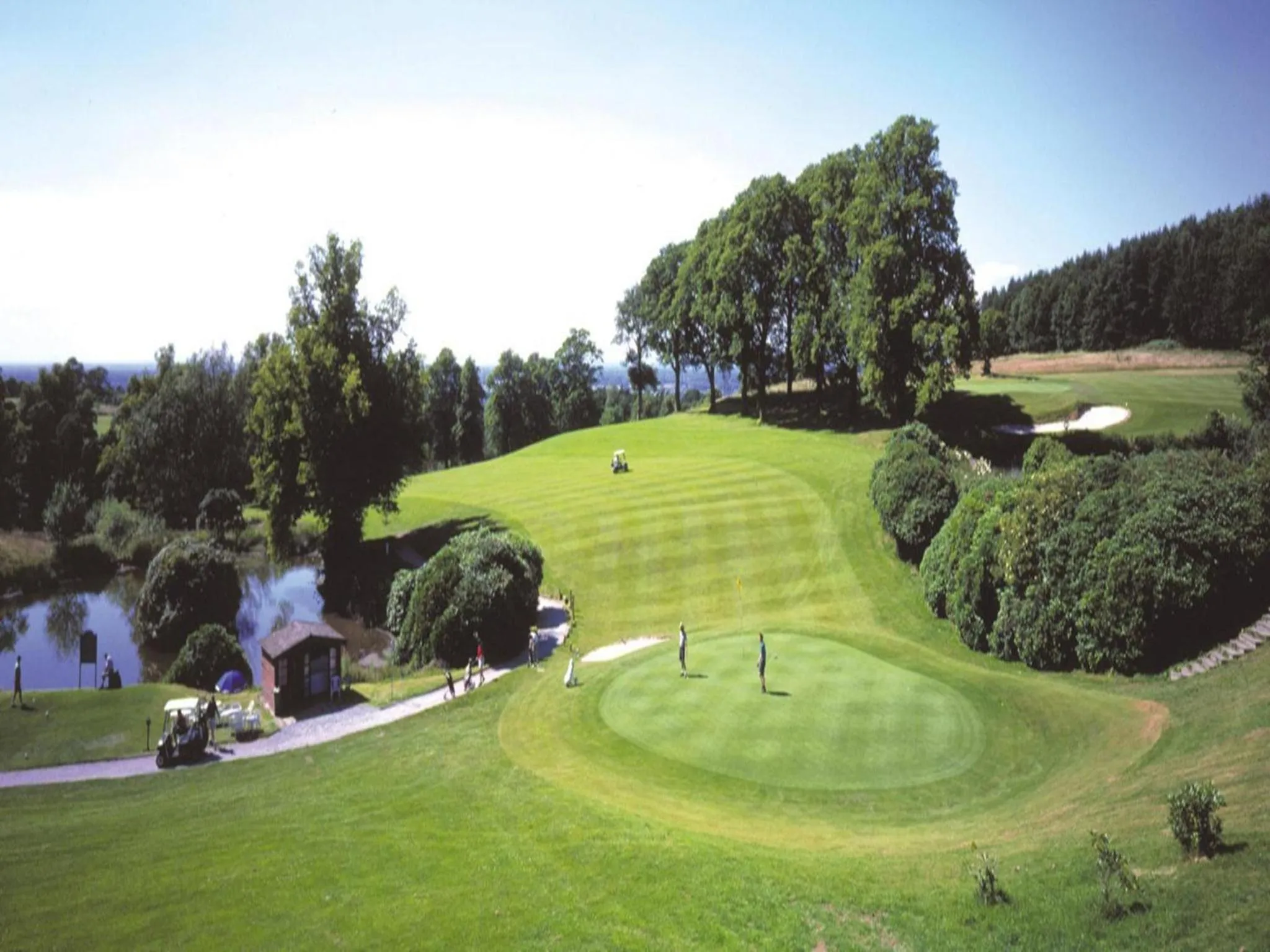 Golfcourse in The Ambassador Townhouse