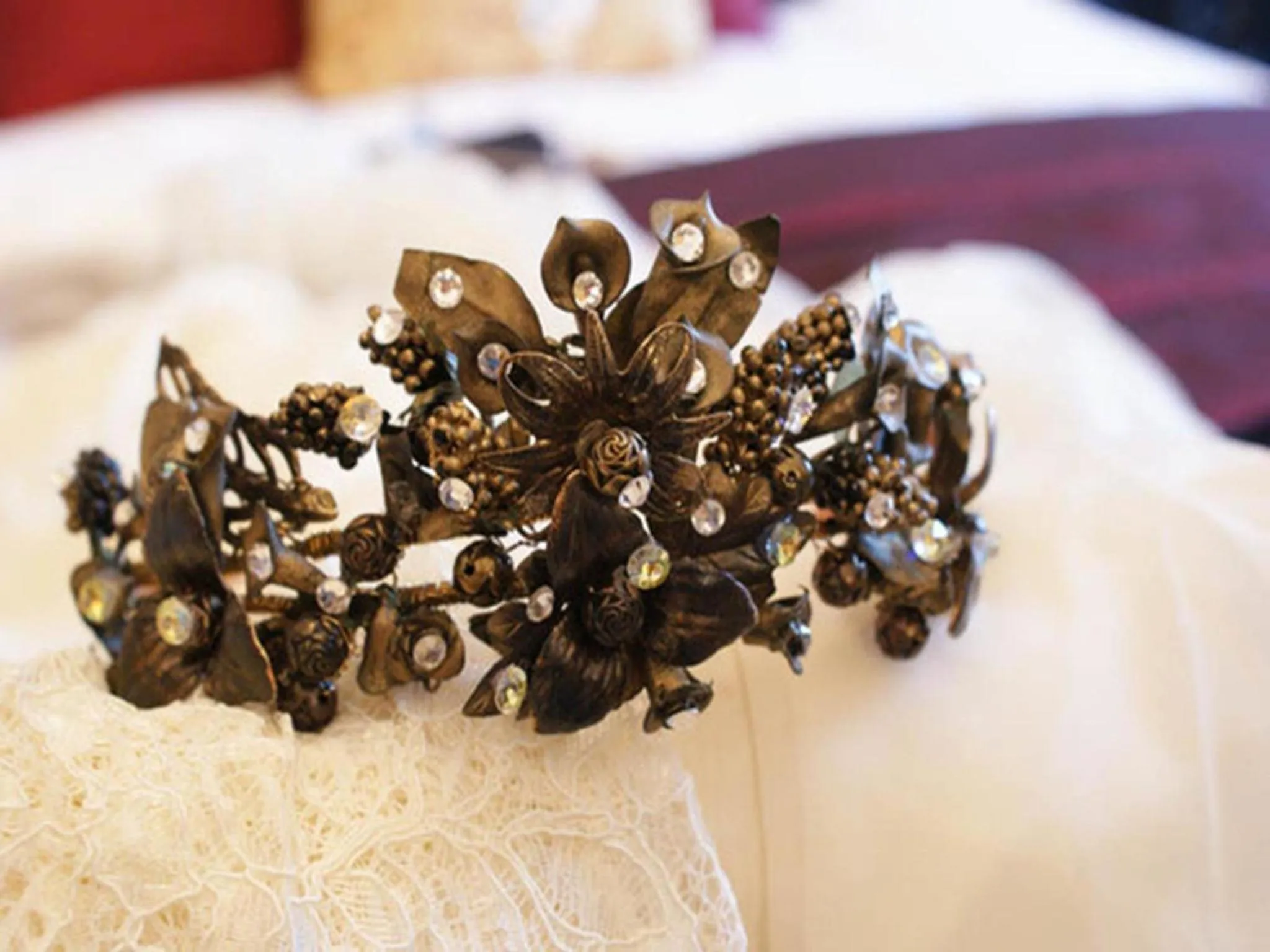 Decorative detail, Bed in The Ambassador Townhouse