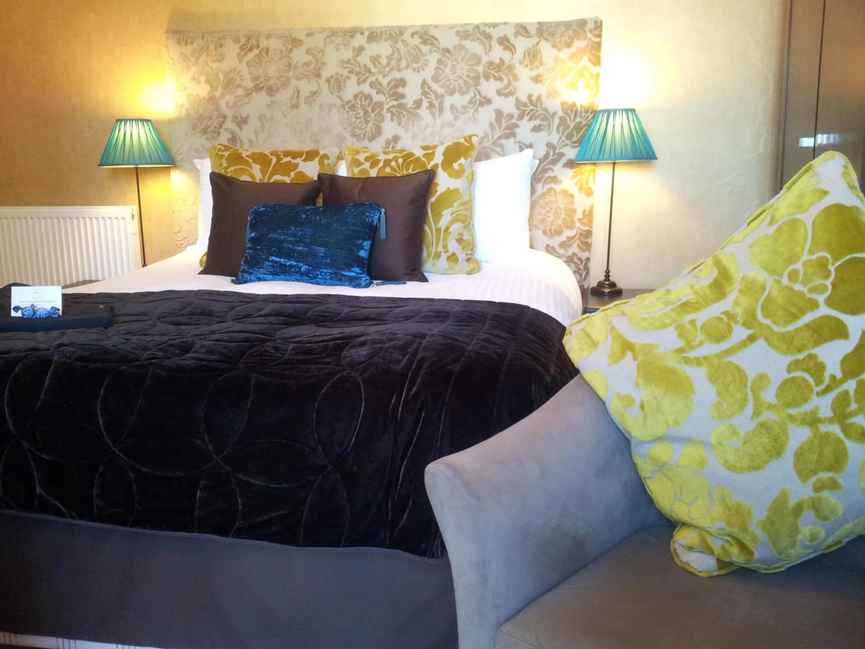 Bedroom, Bed in The Ambassador Townhouse