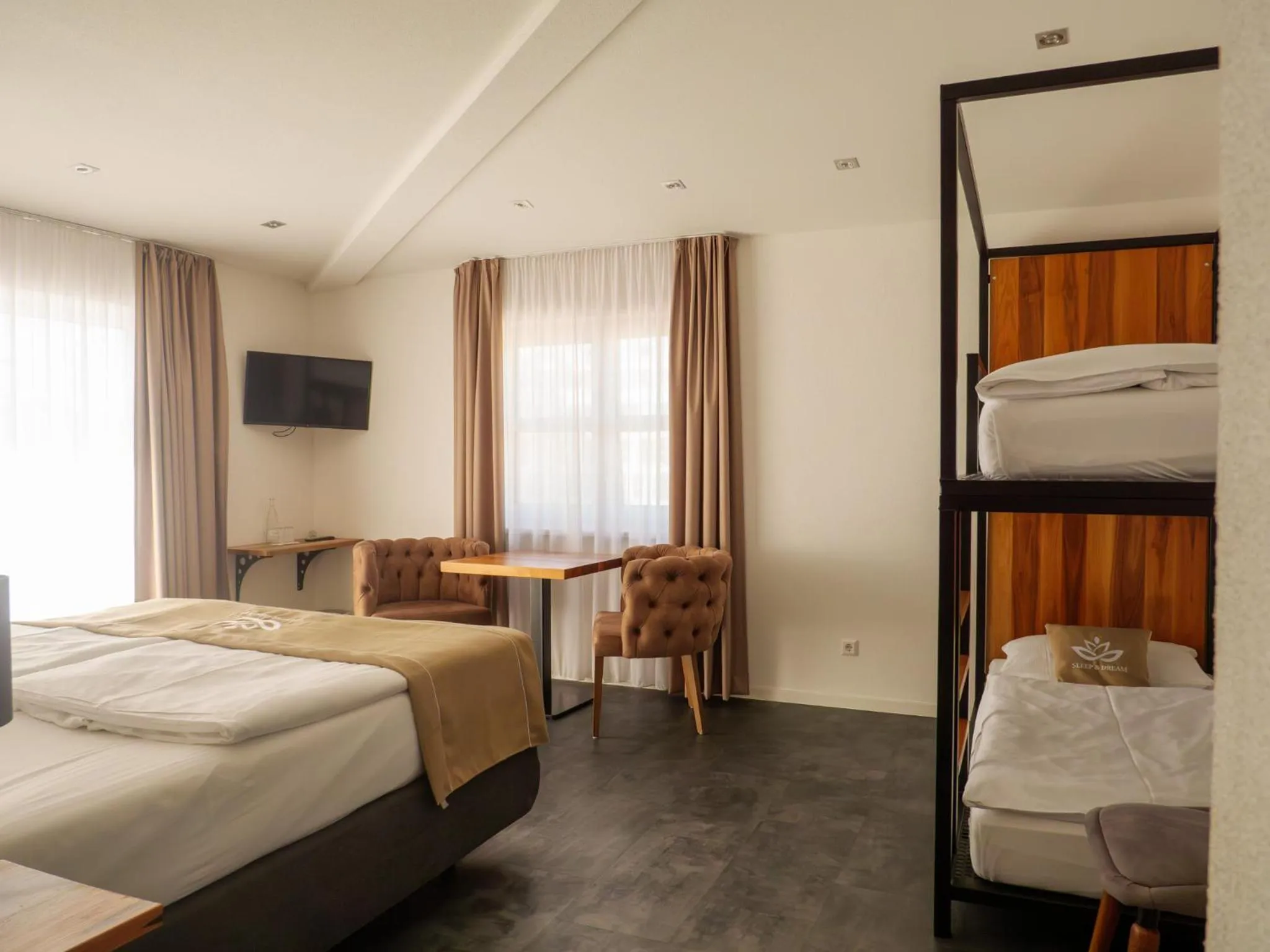 Bed in Hotel Sleep & Dream Nähe Europa Park und Rulantica