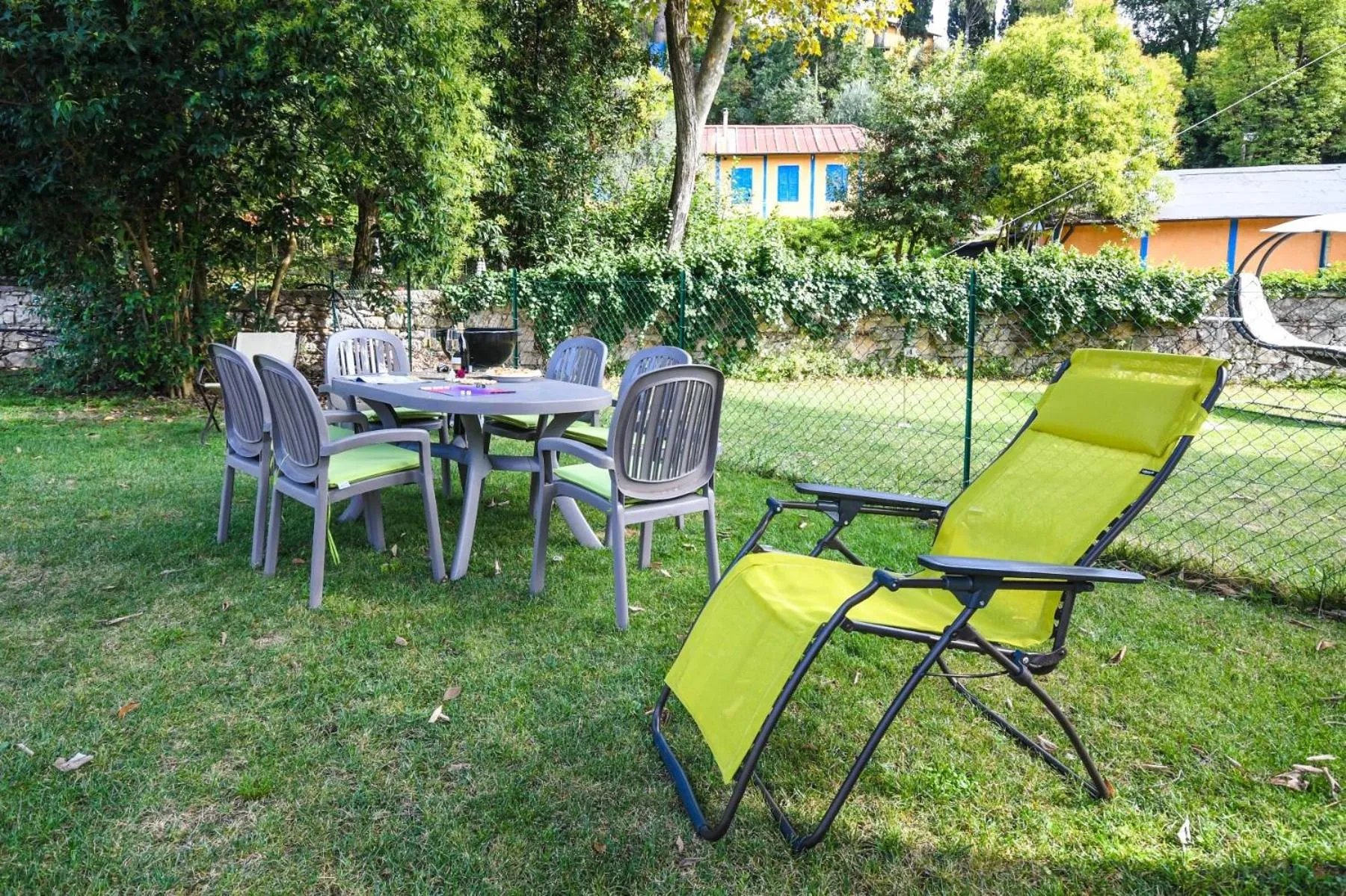 Patio in Al Ponte
