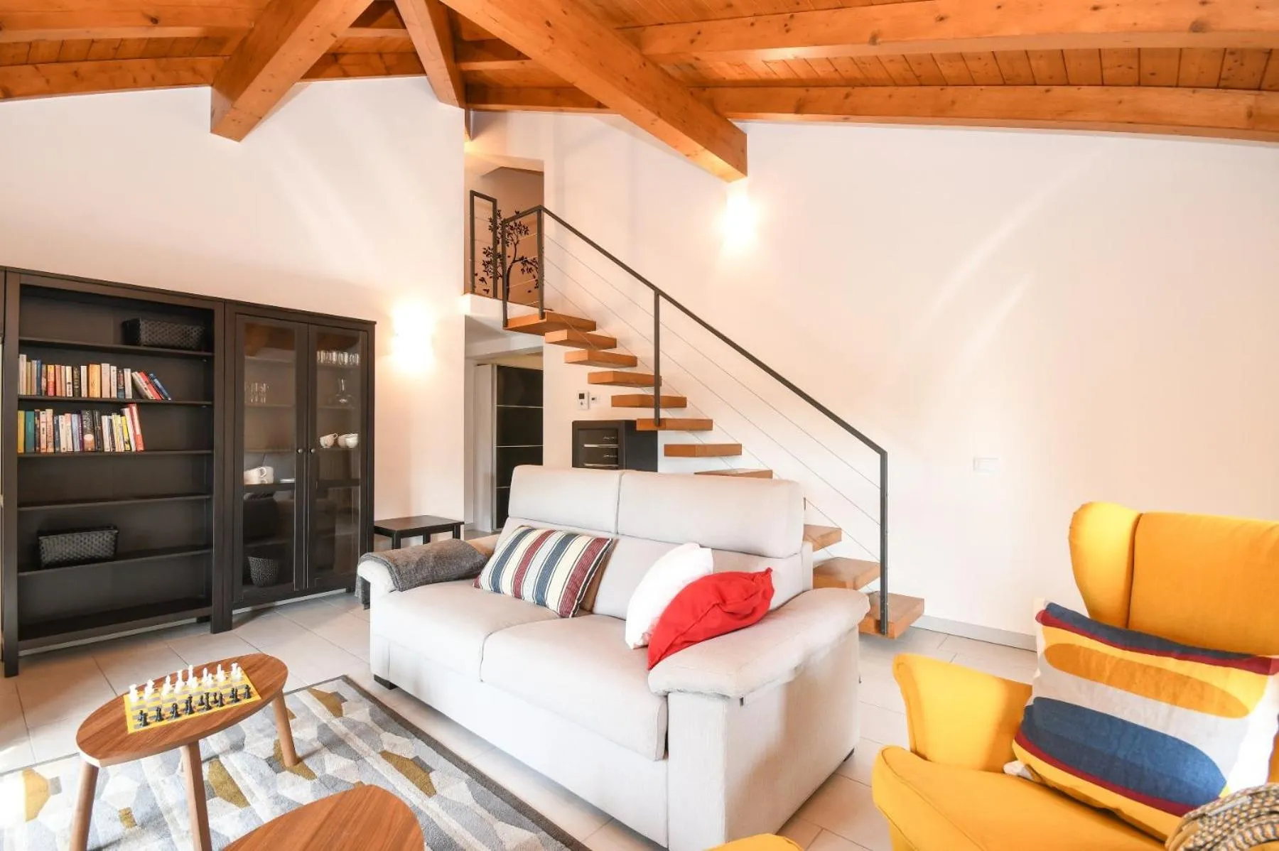 Communal lounge/ TV room in Al Ponte