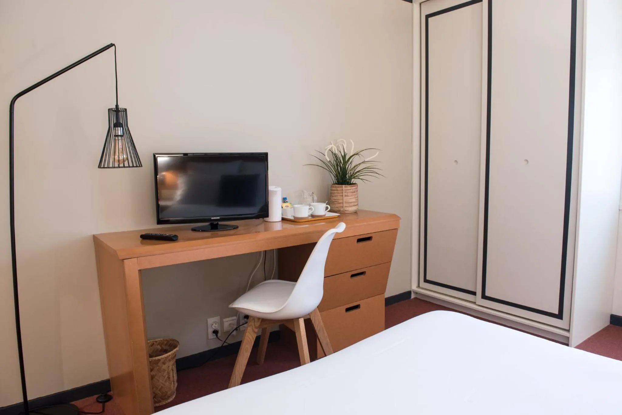 TV and multimedia, Bed in Hotel de Jouvence