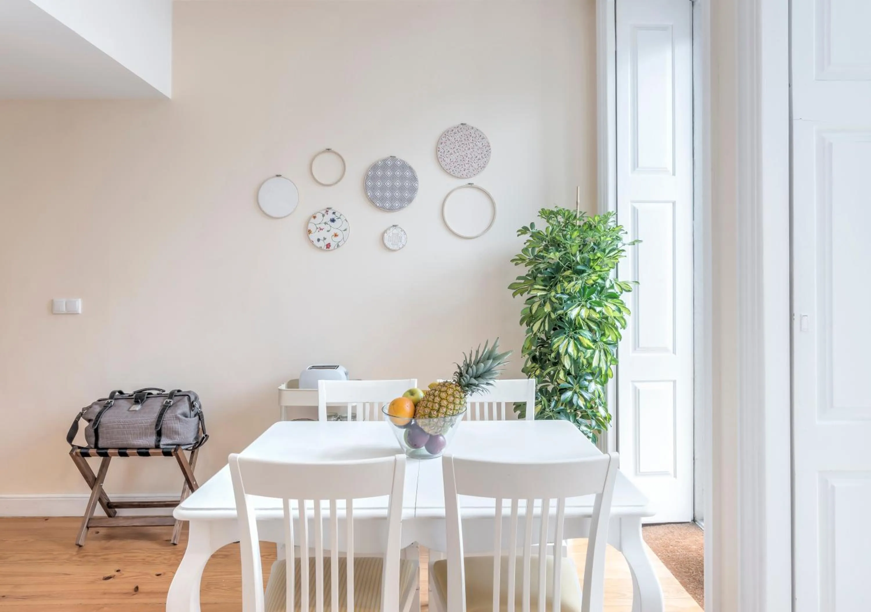Dining area in Look At Me - Serviced Lofts & Studios