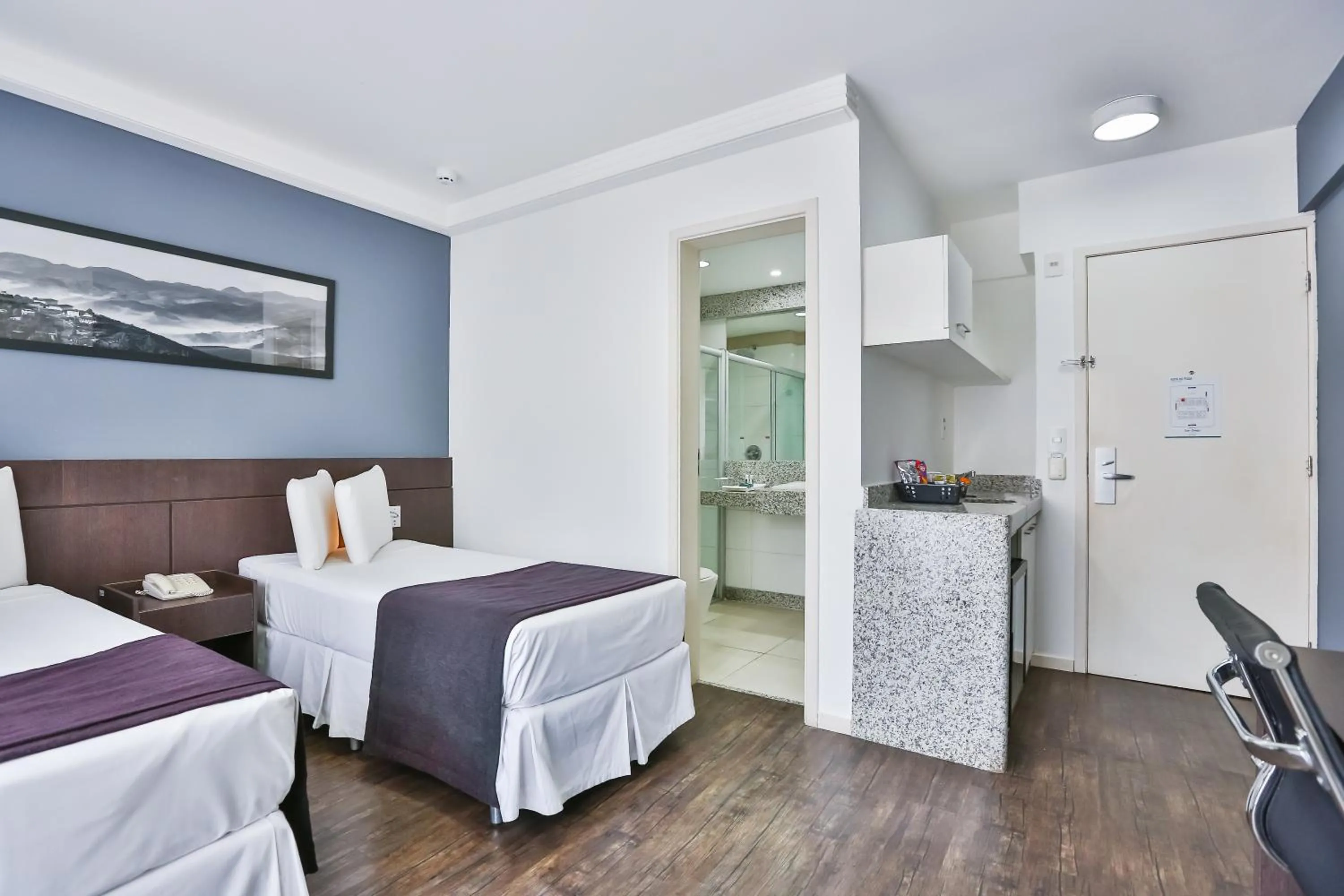 Photo of the whole room, Bed in San Diego Suites Pampulha Hotel - Oficial