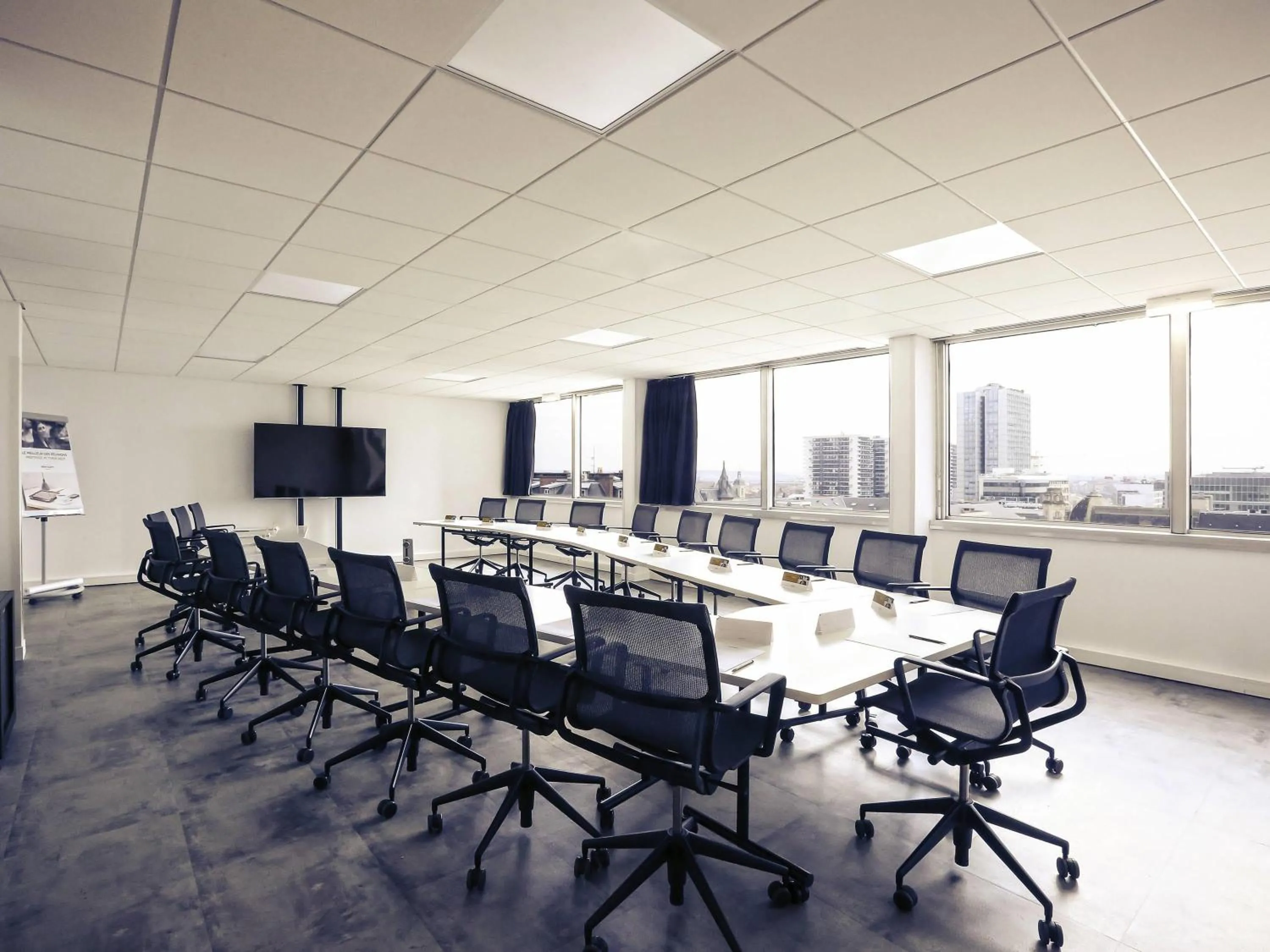 Property building in Mercure Nancy Centre Gare