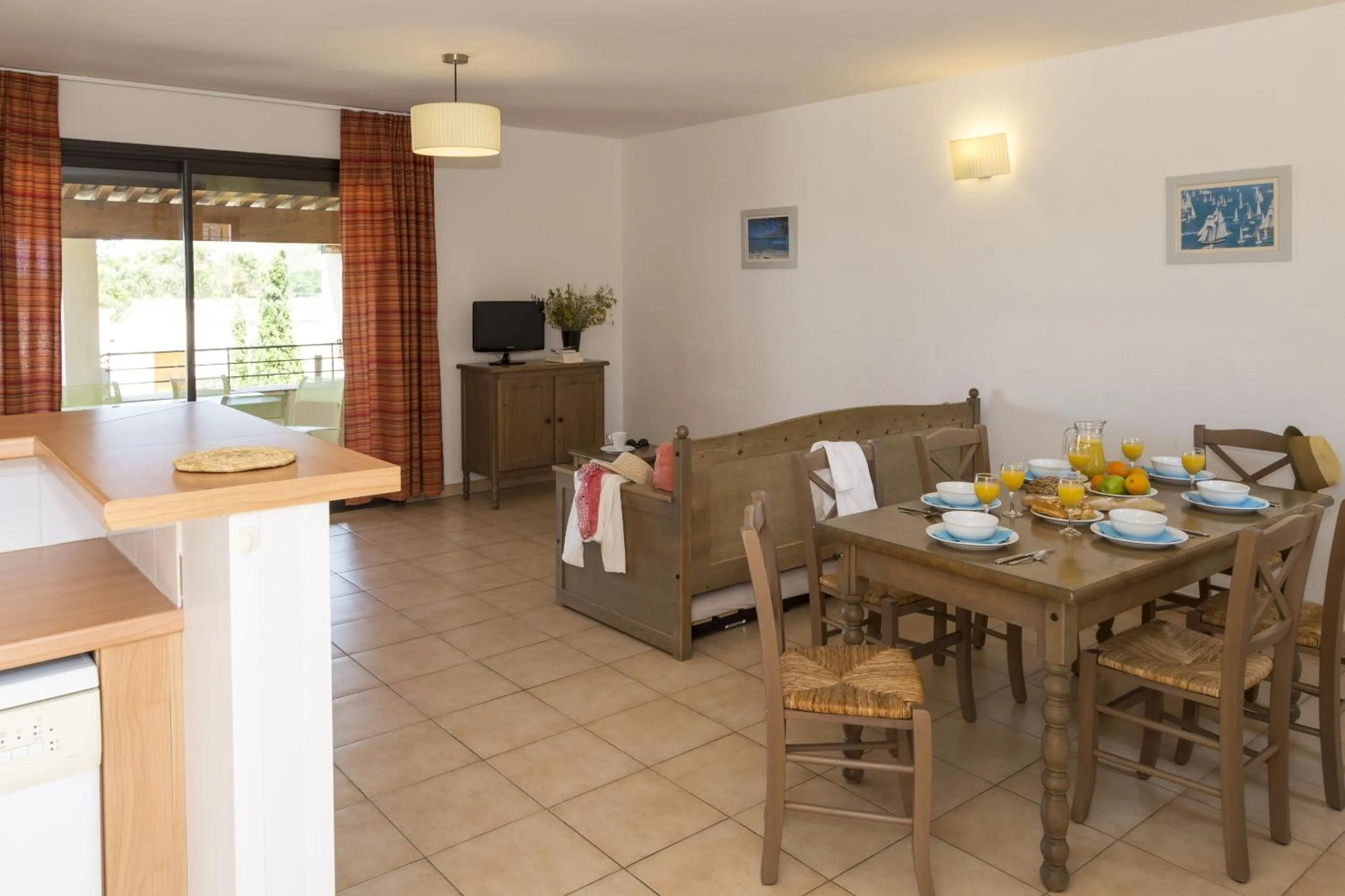 Seating area in Résidence Odalys Les Hameaux de Capra Scorsa