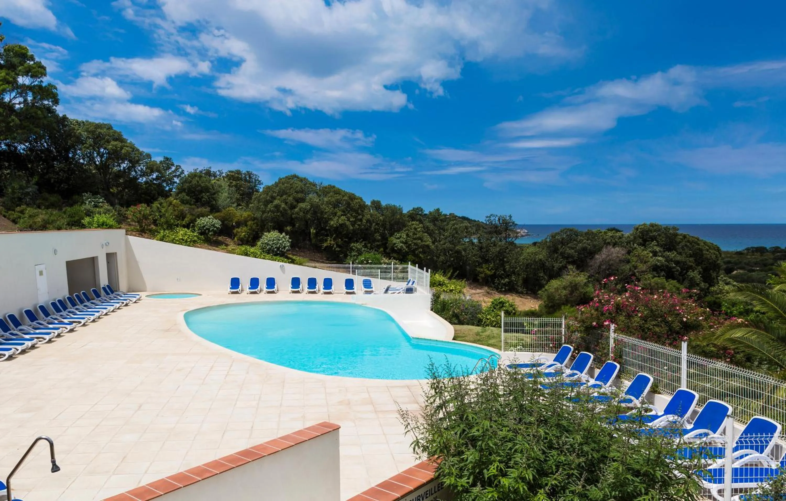 Swimming pool in Résidence Odalys Les Hameaux de Capra Scorsa