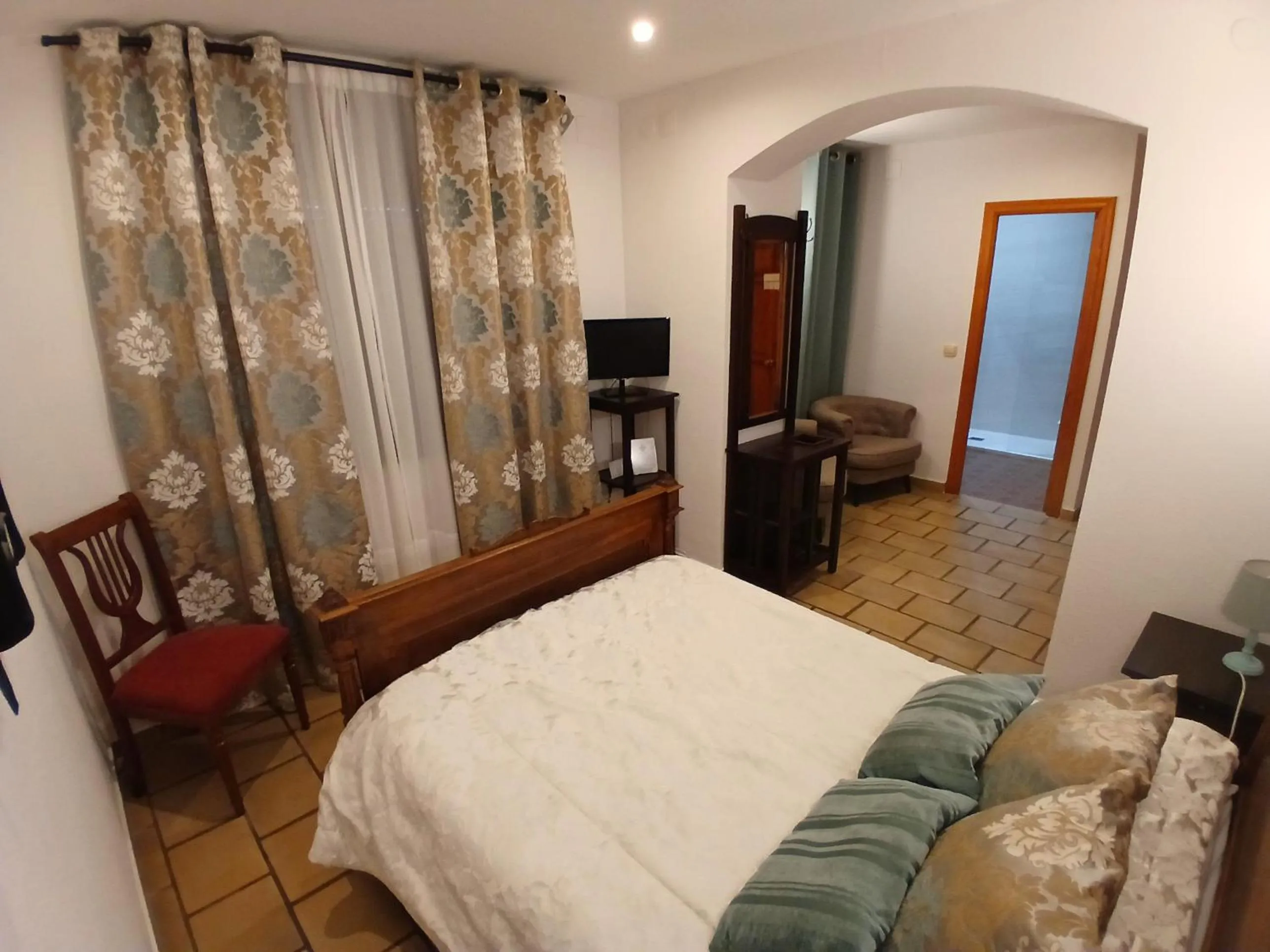 Bed in Hotel Rural Hospedería de los Calatravos