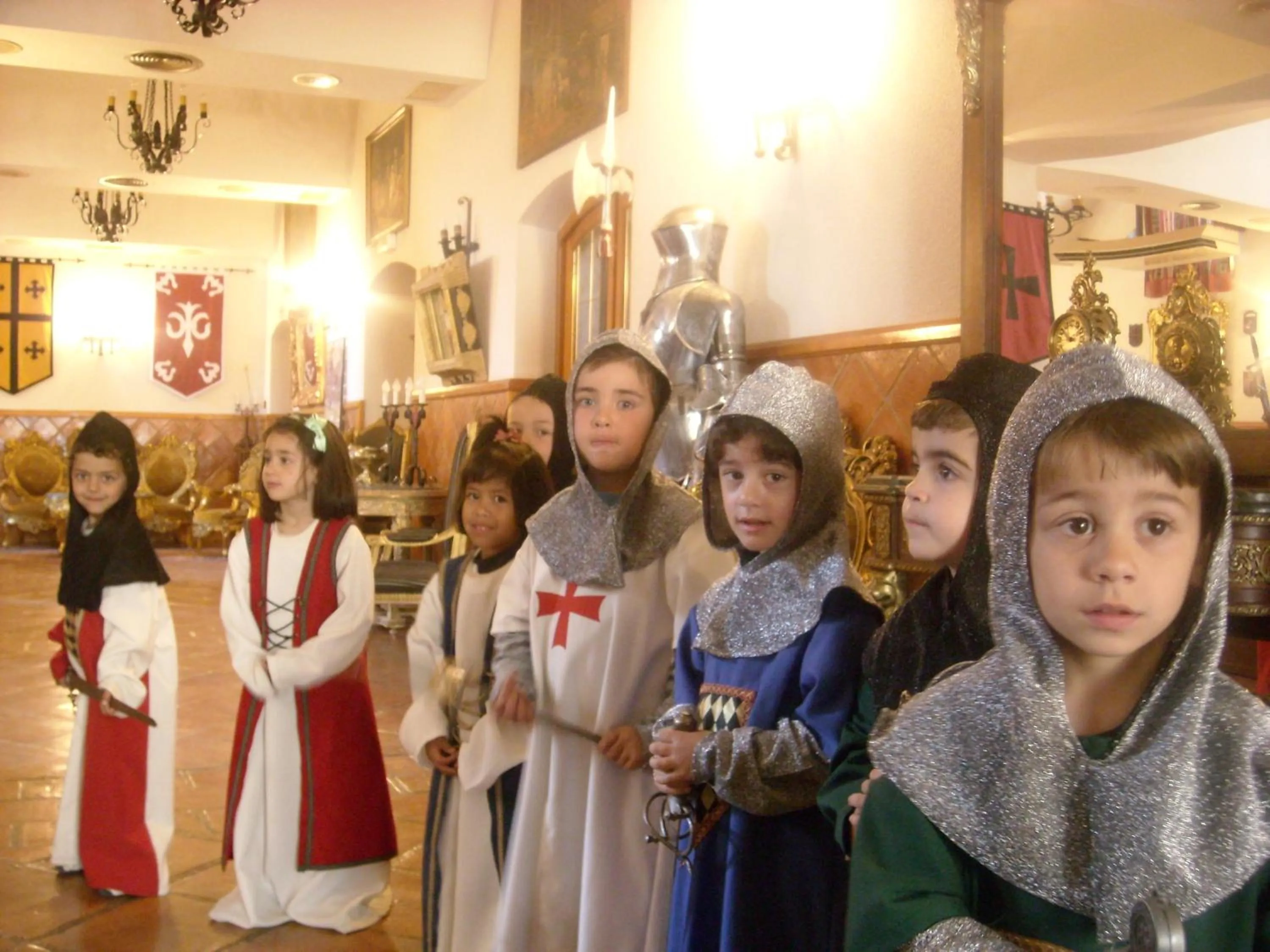 children in Hotel Rural Hospedería de los Calatravos