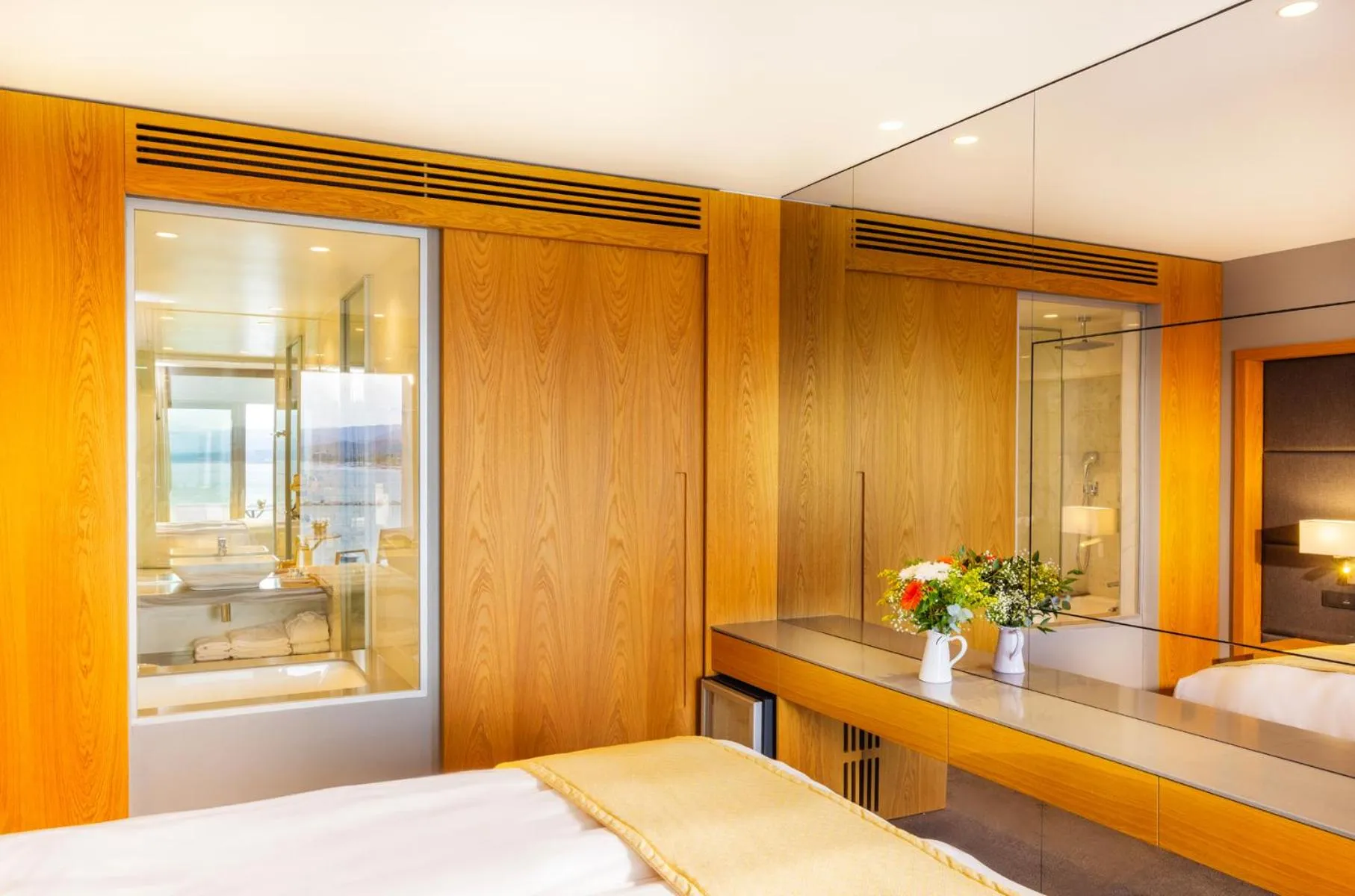 Bedroom, Bed in Mount Athos Resort