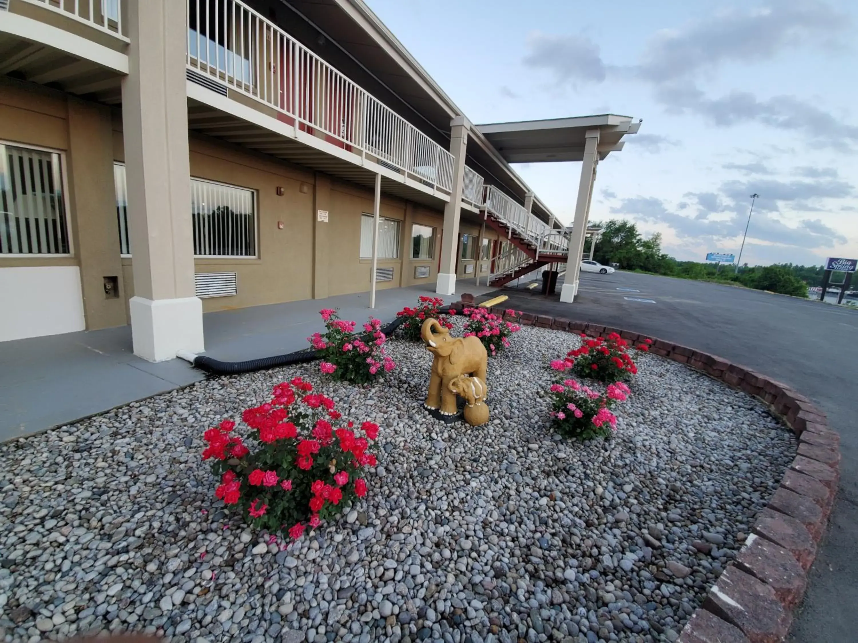 Big Spring Inn Madisonville Big Spring Inn Madisonville