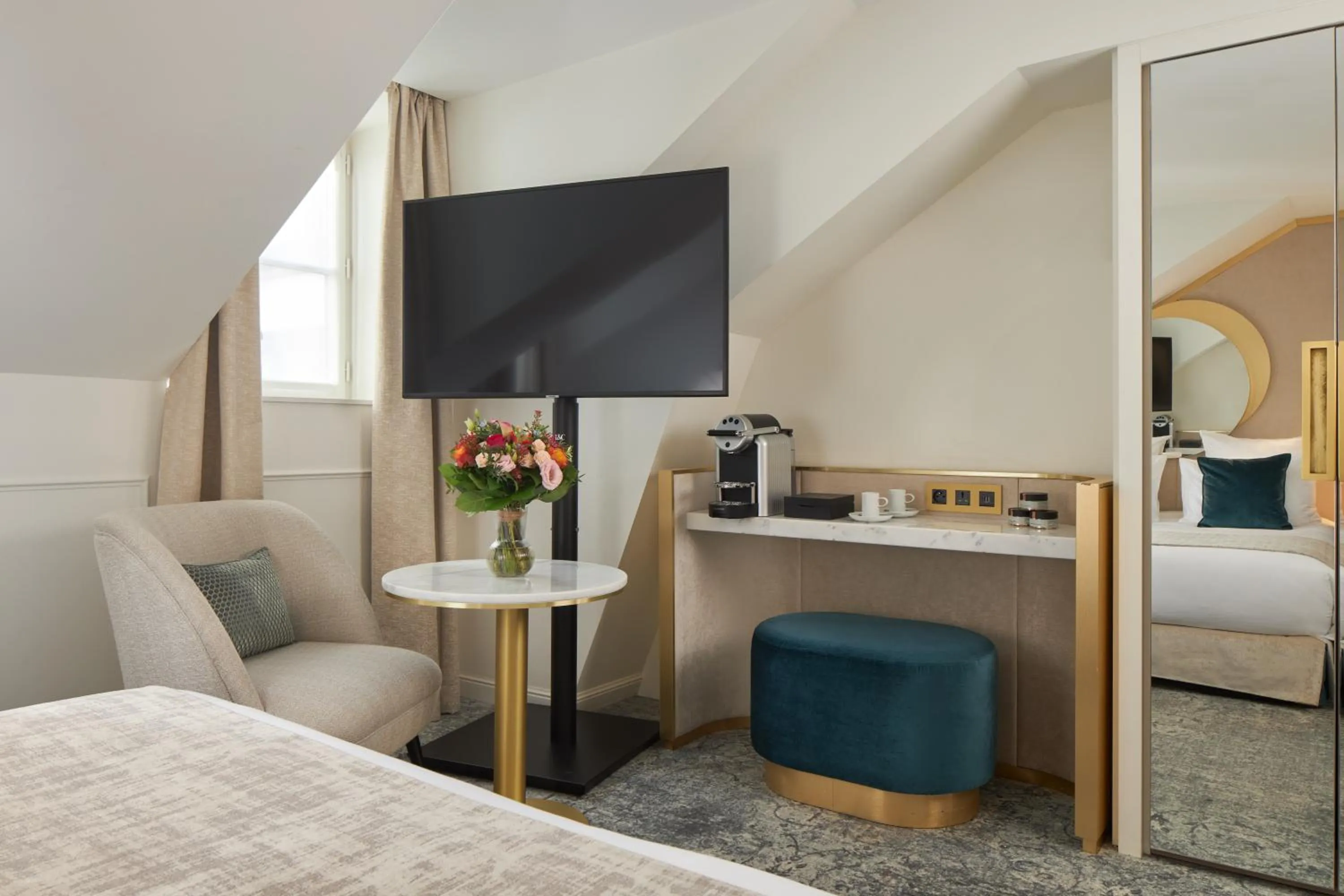 Bed in Maison Albar - Le Vendome