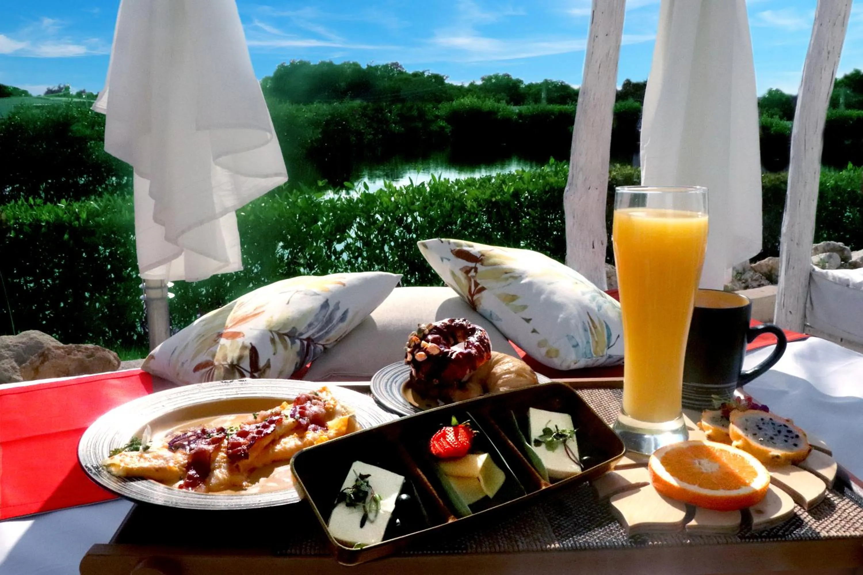 Breakfast in Santo Manglar Cartagena Life Wellness Spa Hotel