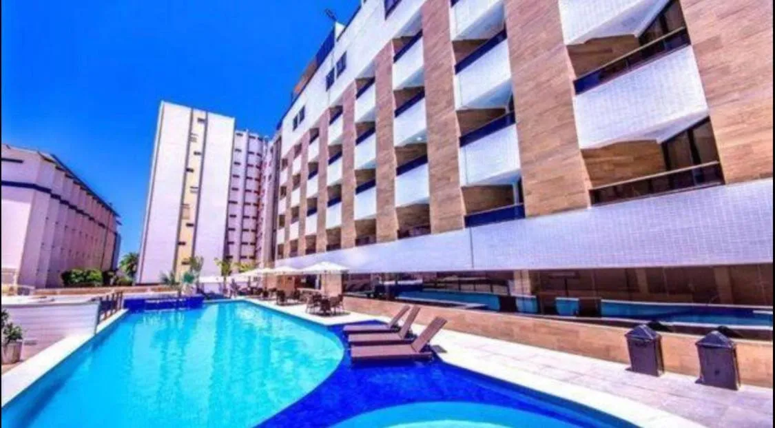 Swimming pool in Gold Flat Cabo Branco