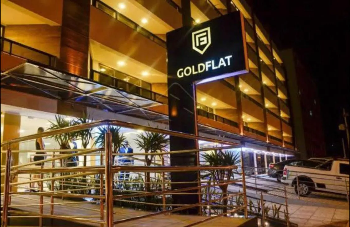 Gold Flat Cabo Branco