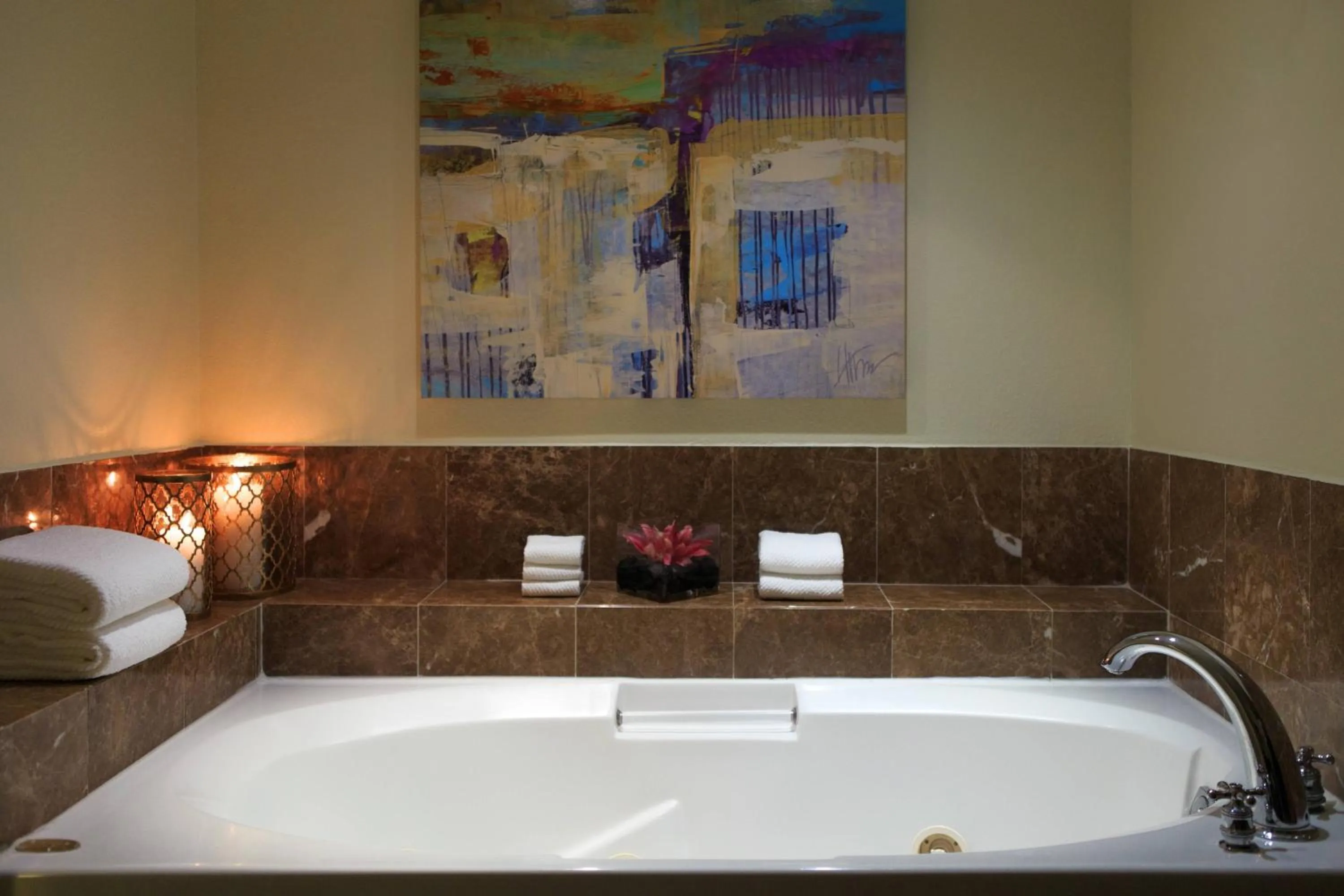 Swimming pool in Renaissance Boca Raton Hotel