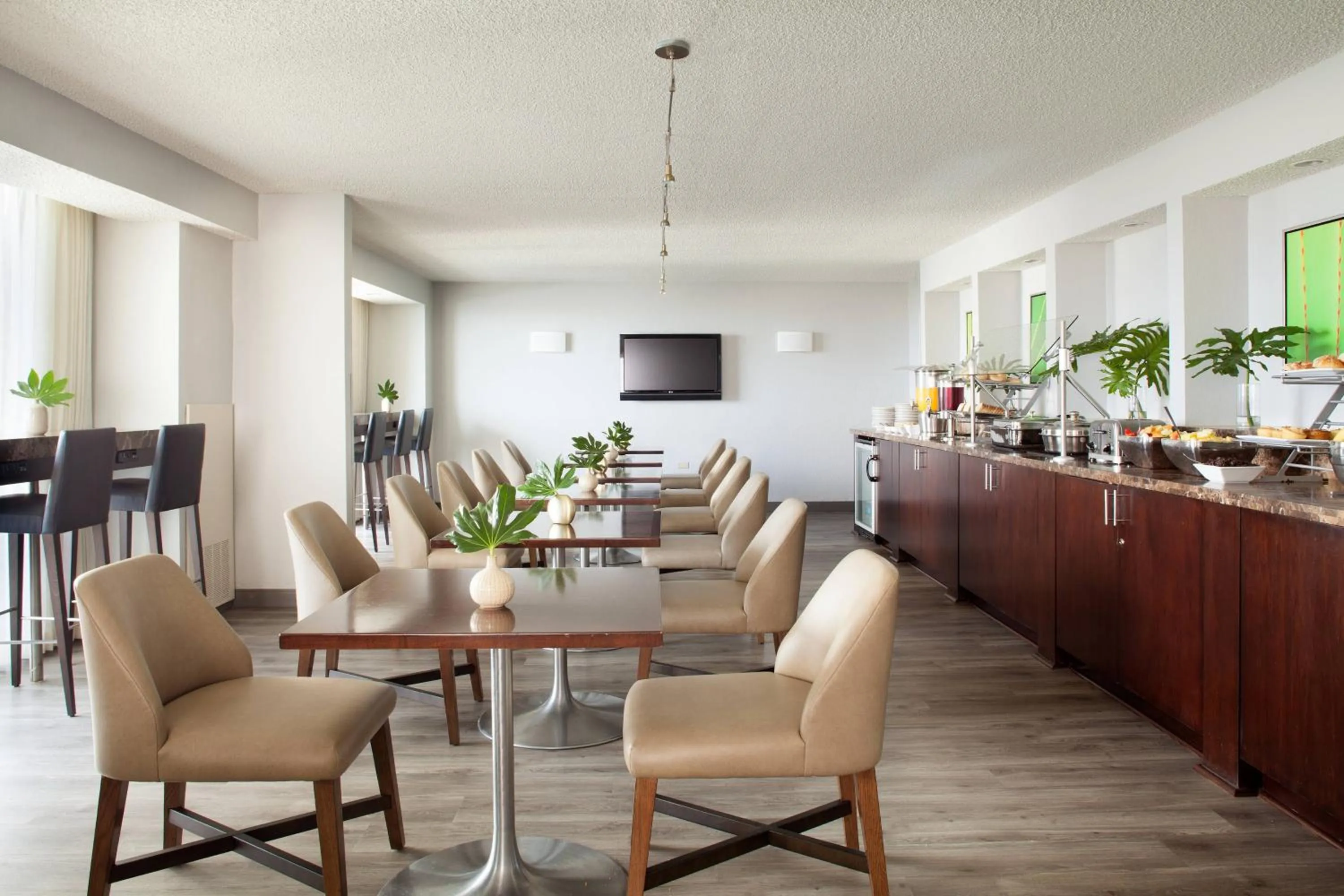 Lounge or bar in Fort Lauderdale Marriott North