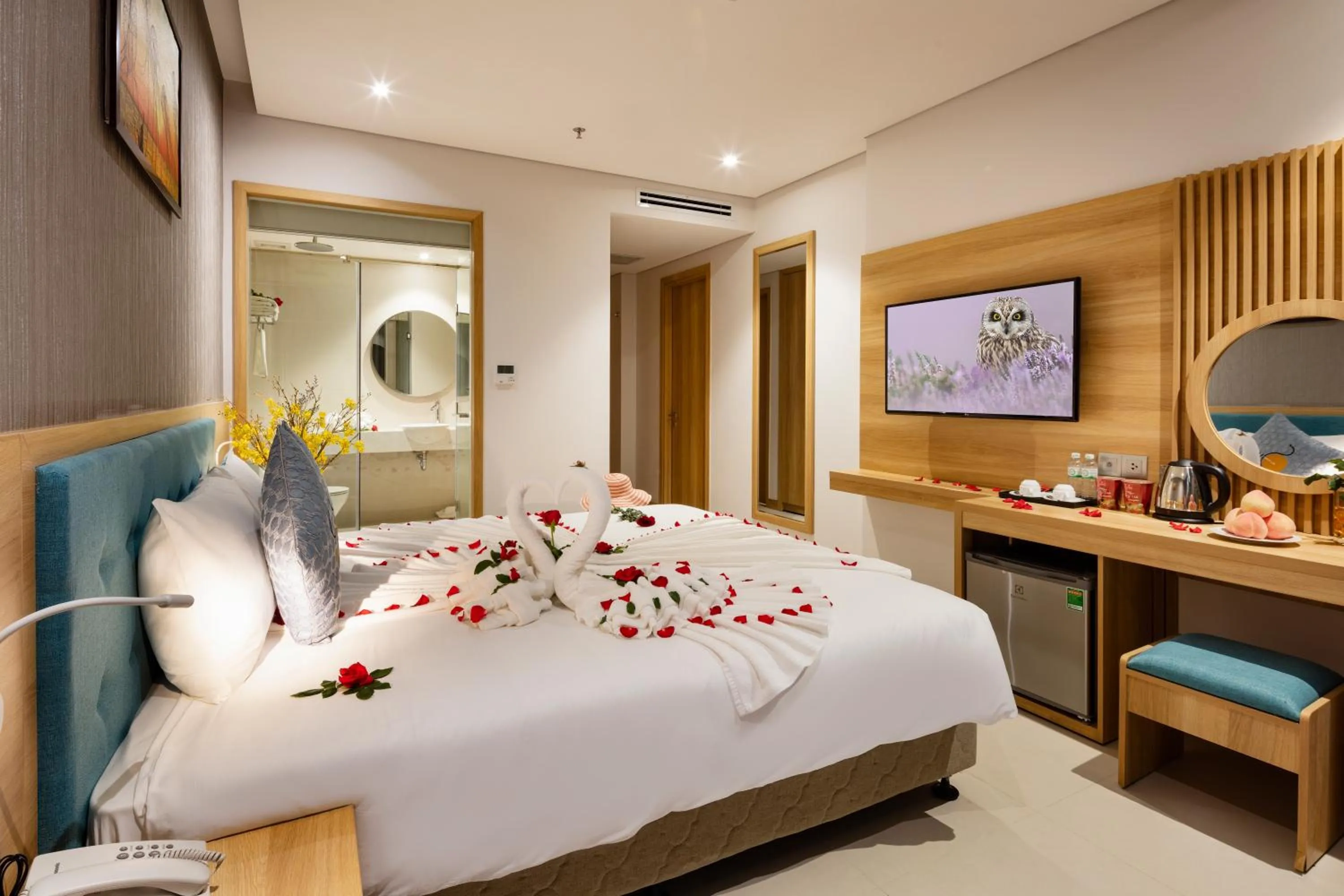 Bed in Sun Kiss Hotel