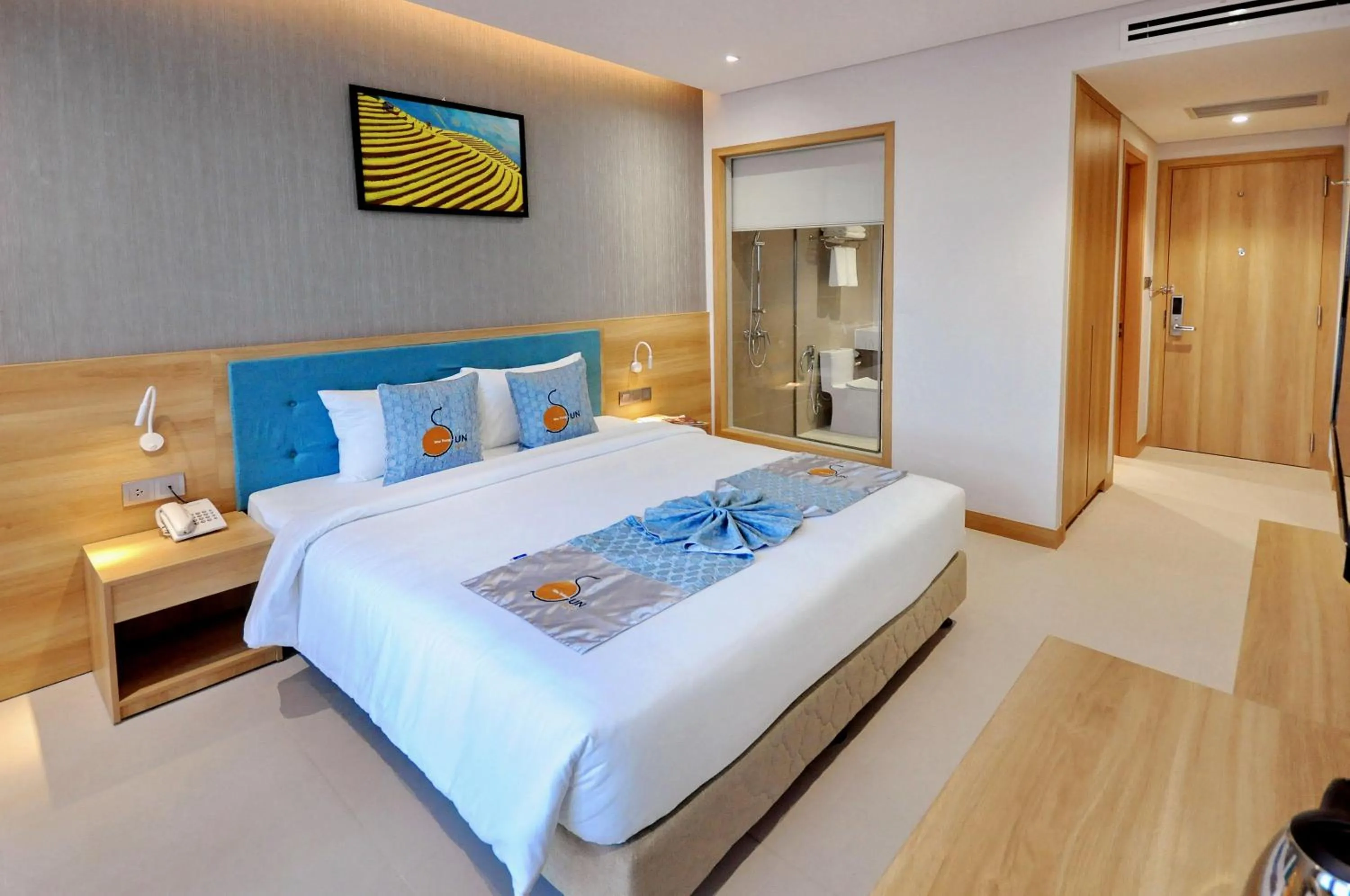 Bedroom, Bed in Sun Kiss Hotel