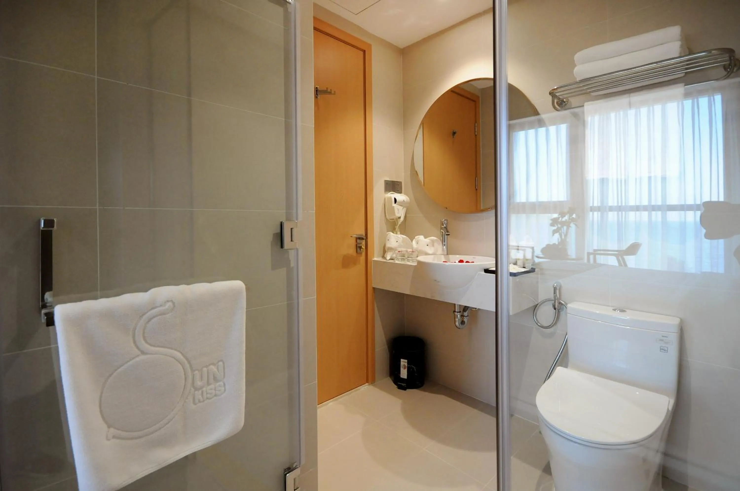 Toilet in Sun Kiss Hotel