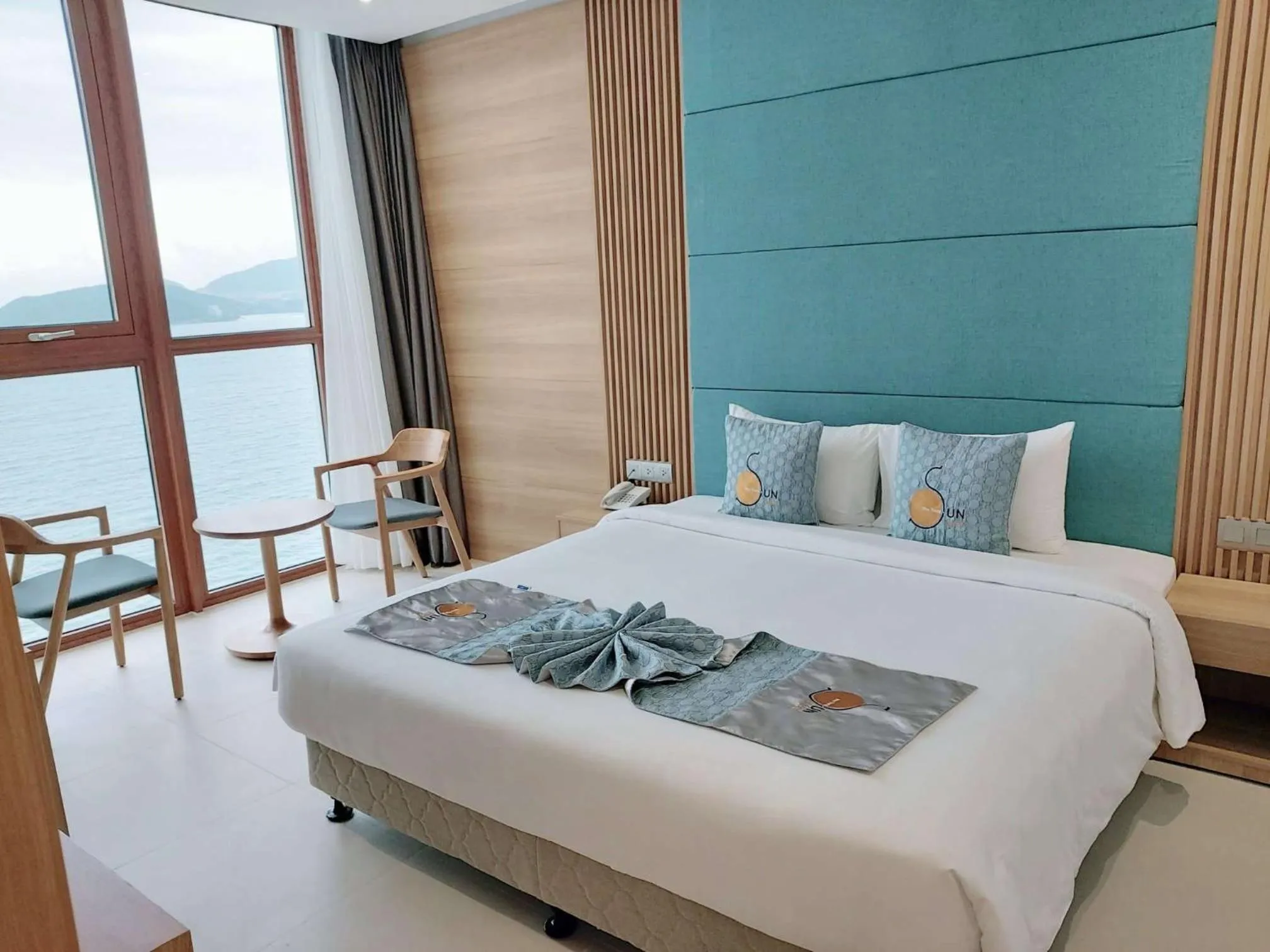 Bed in Sun Kiss Hotel