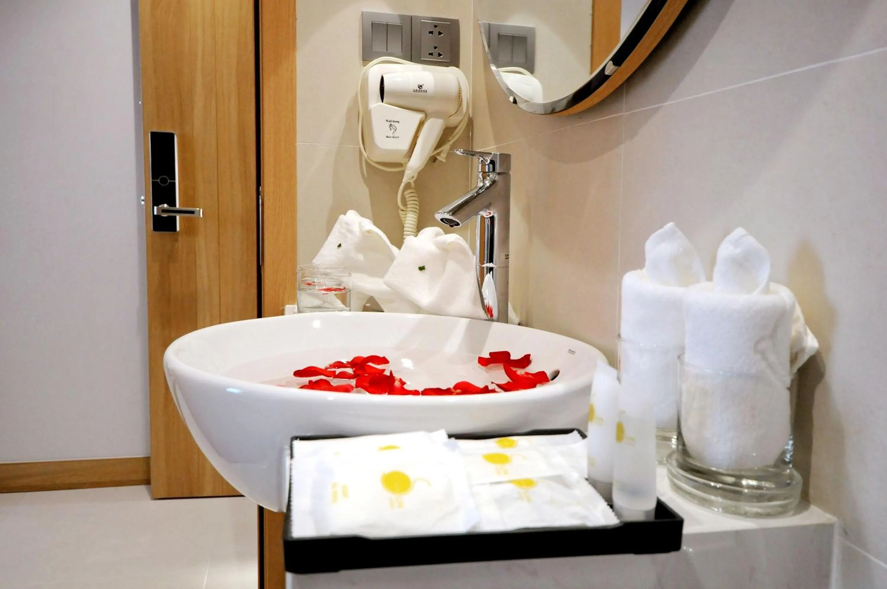 Bathroom in Sun Kiss Hotel