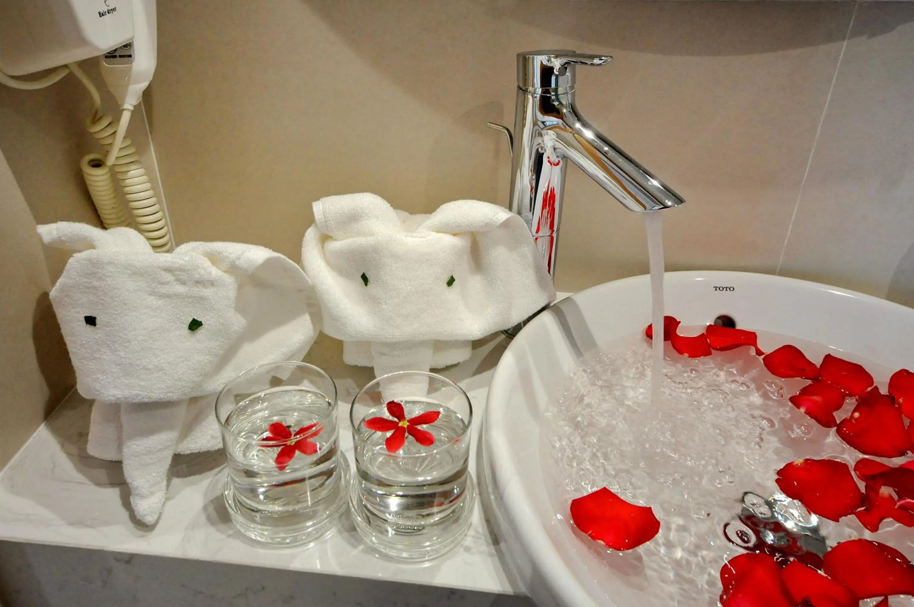 Bathroom in Sun Kiss Hotel