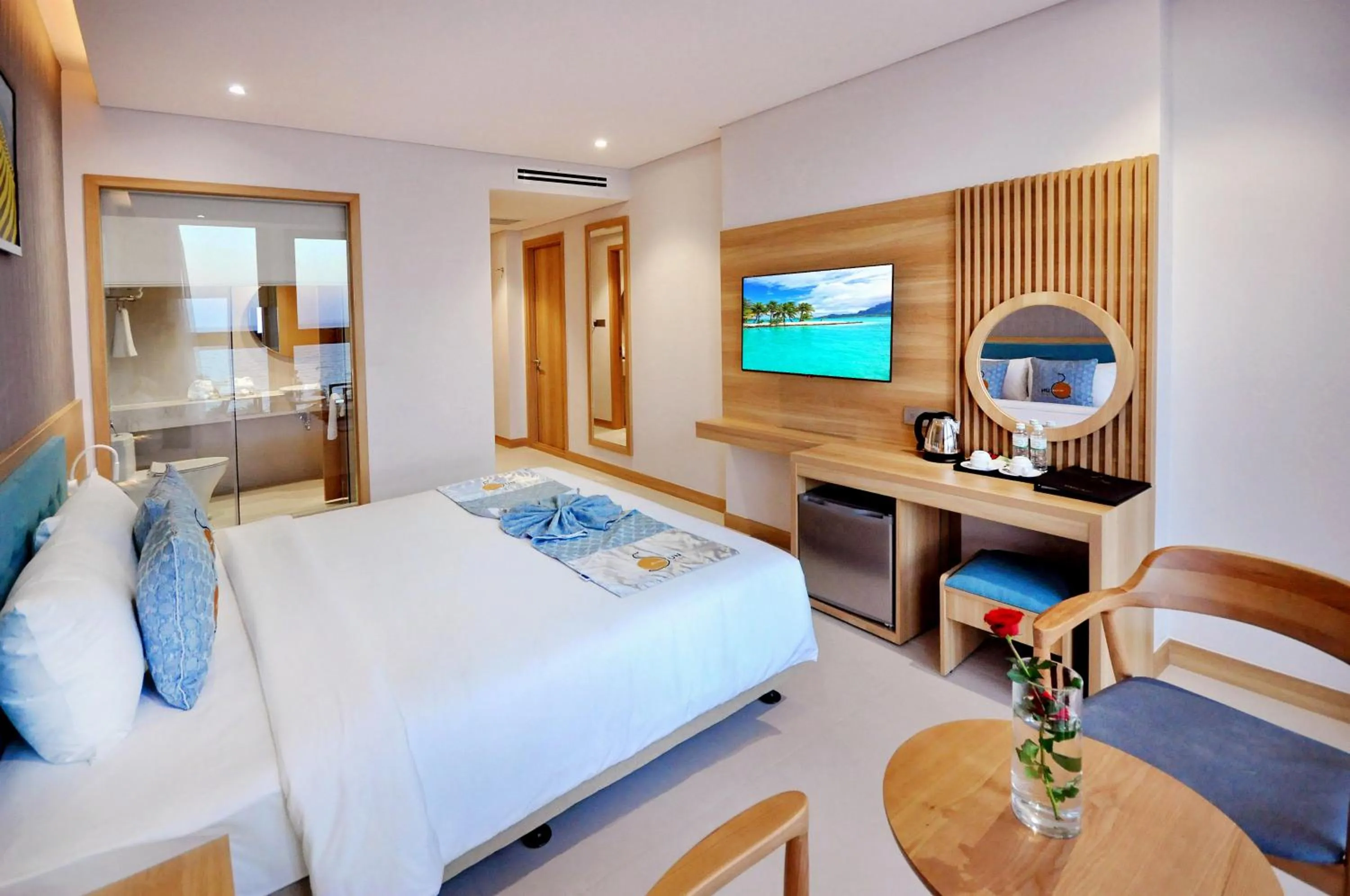 Photo of the whole room, Bed in Sun Kiss Hotel