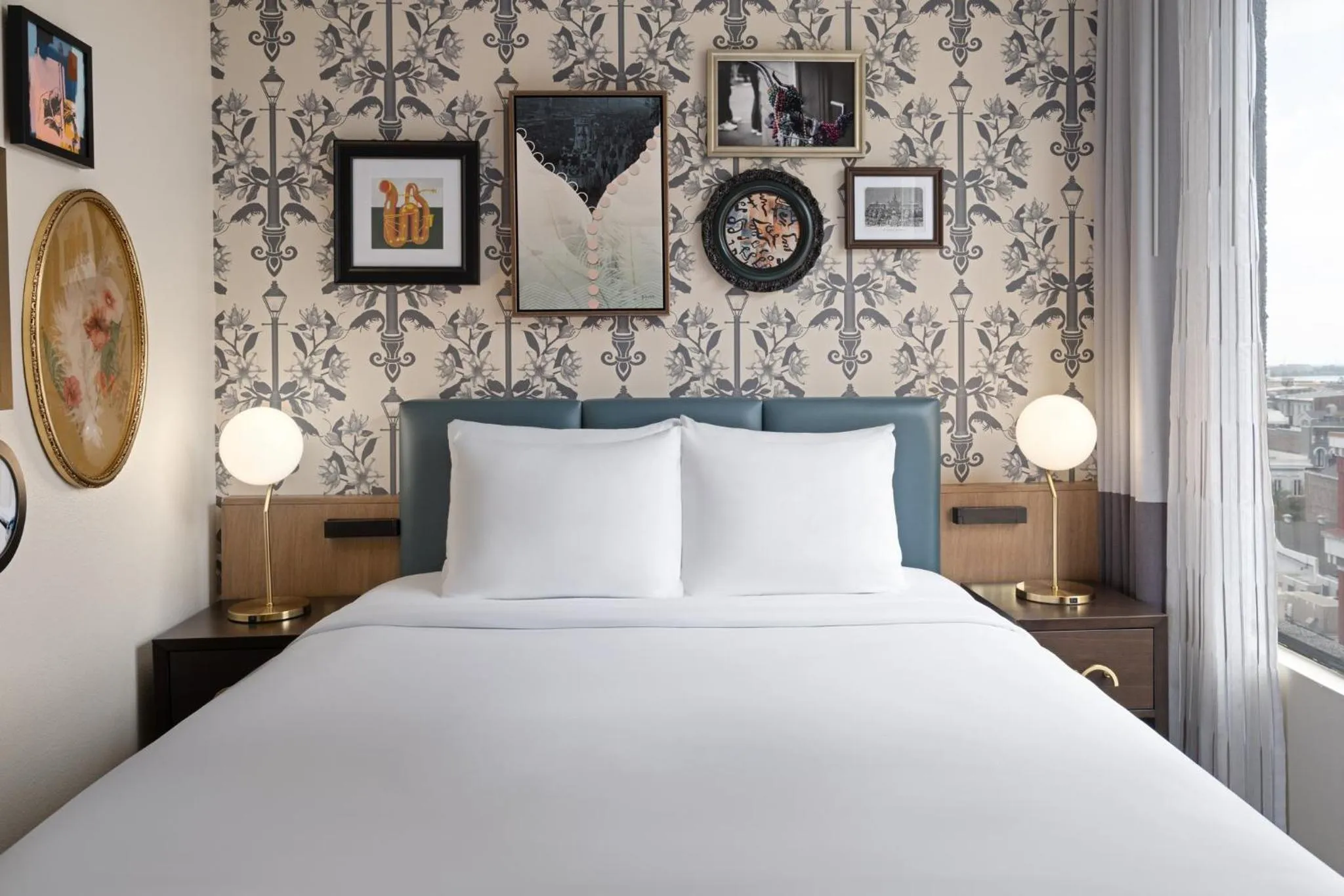 Photo of the whole room, Bed in Hotel Indigo New Orleans - French Quarter by IHG