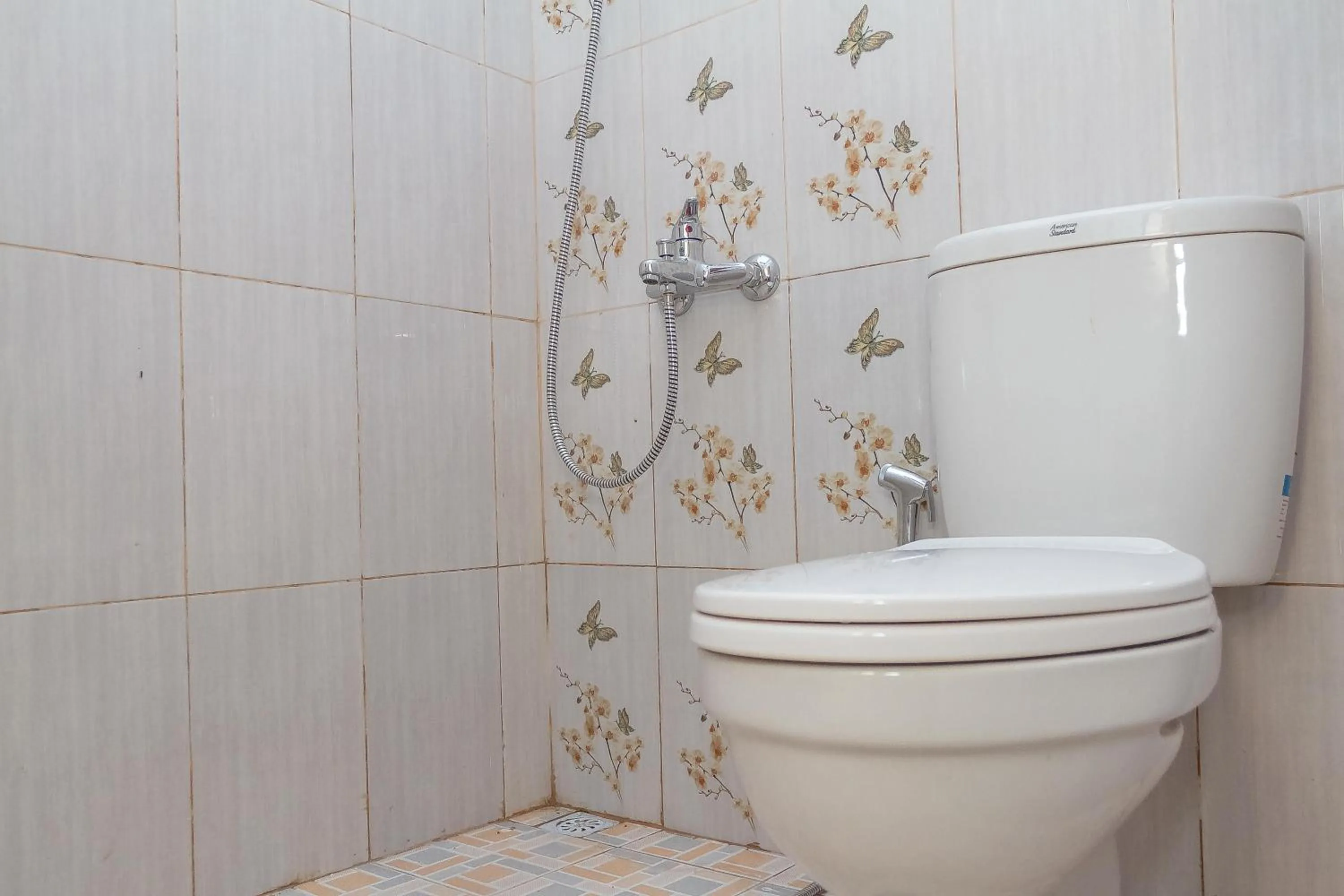 RedDoorz Syariah @ Puri Kalijaga Street