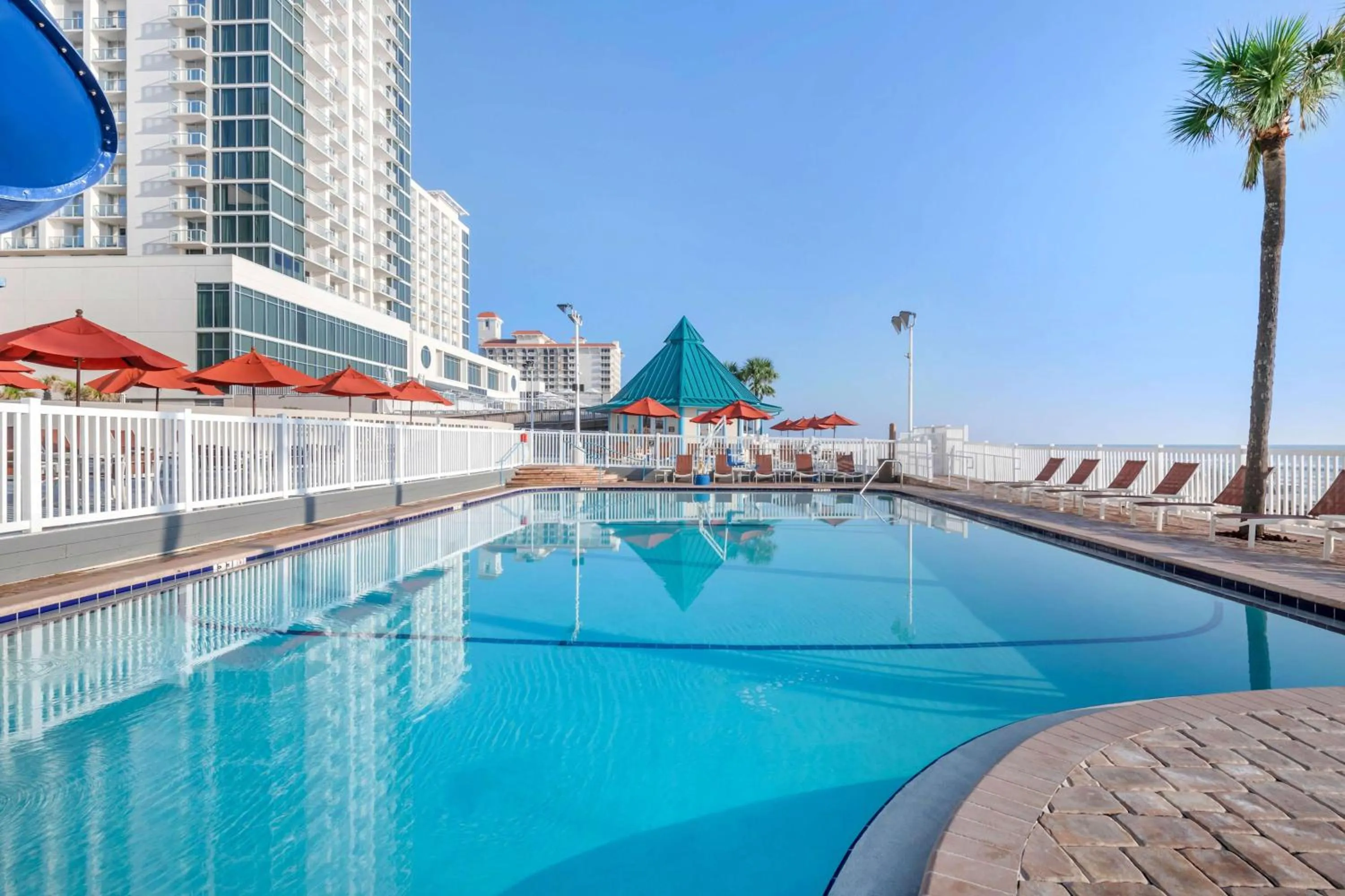 Pool view in Hilton Vacation Club Daytona Beach Regency
