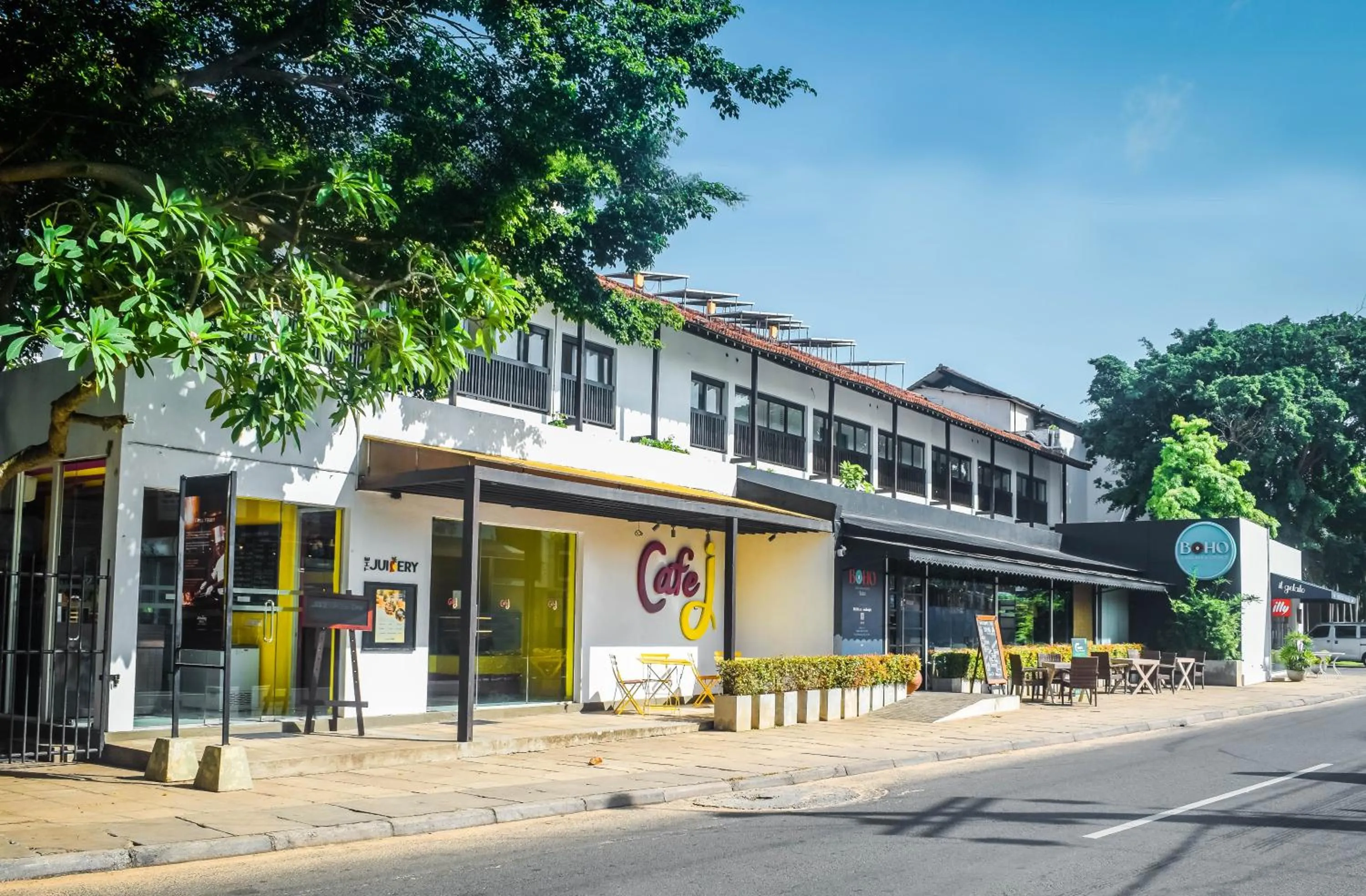 Property building in Blue Breeze