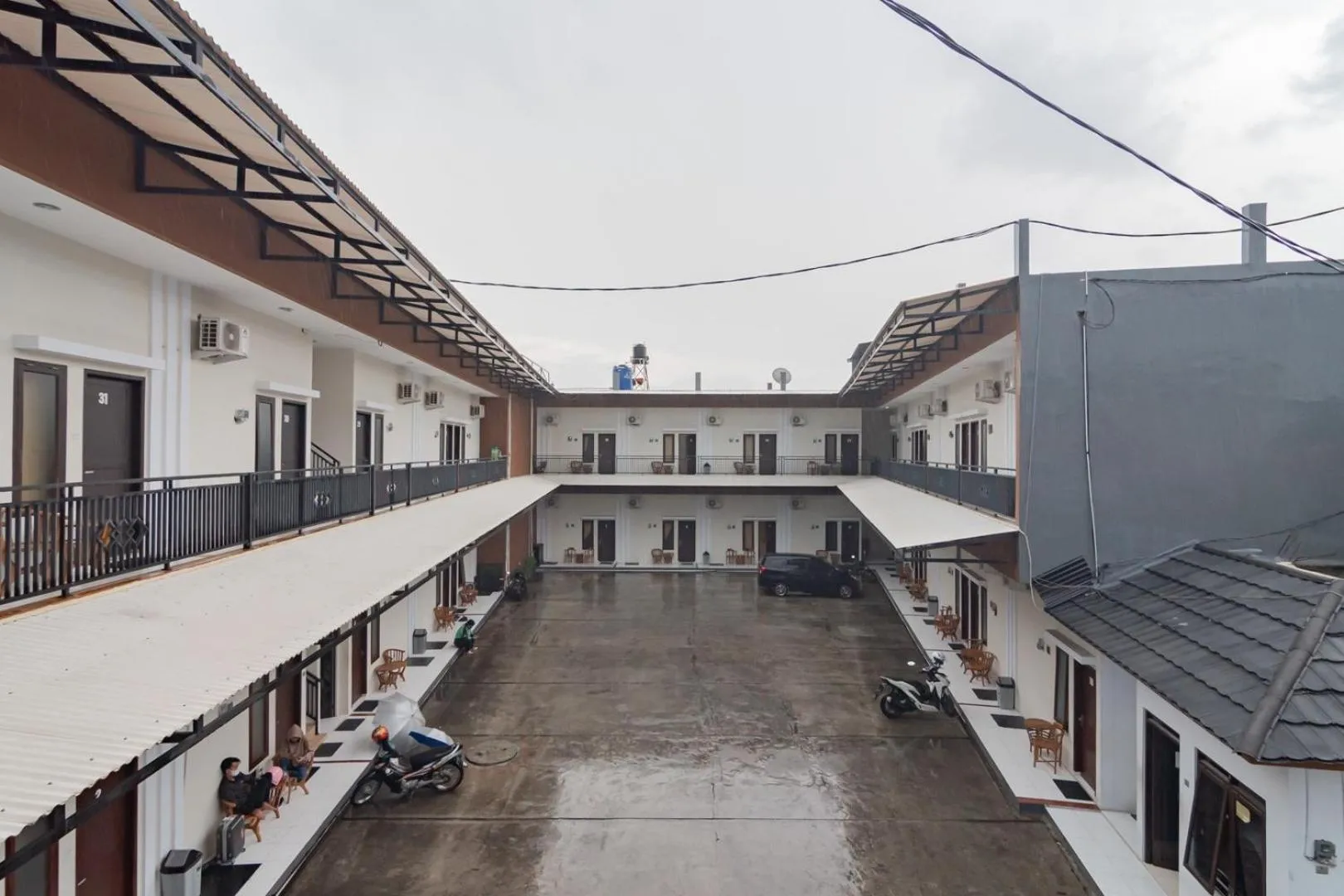 Property building in RedDoorz near Universitas Siliwangi Tasikmalaya