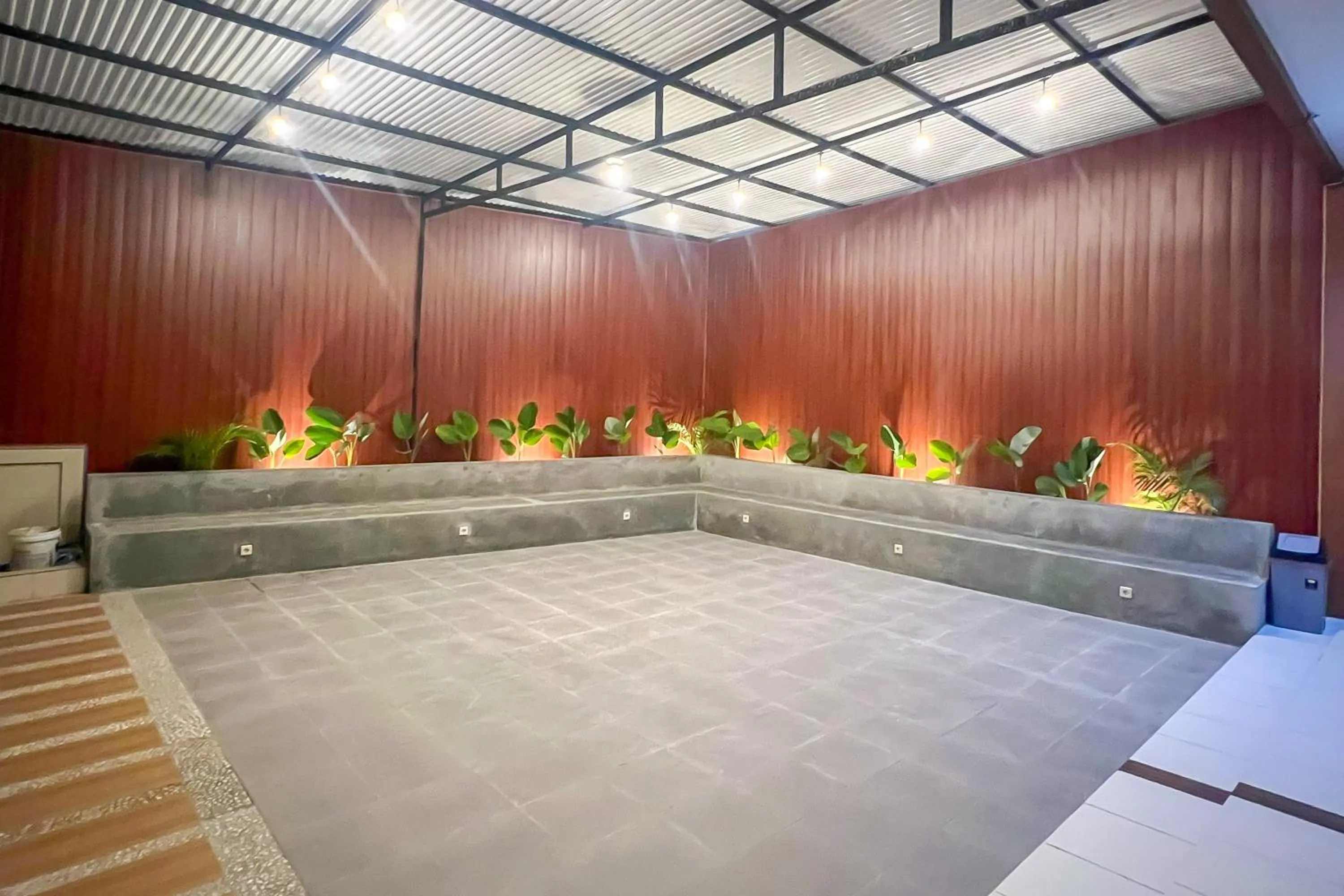 Property building in RedDoorz near Universitas Siliwangi Tasikmalaya