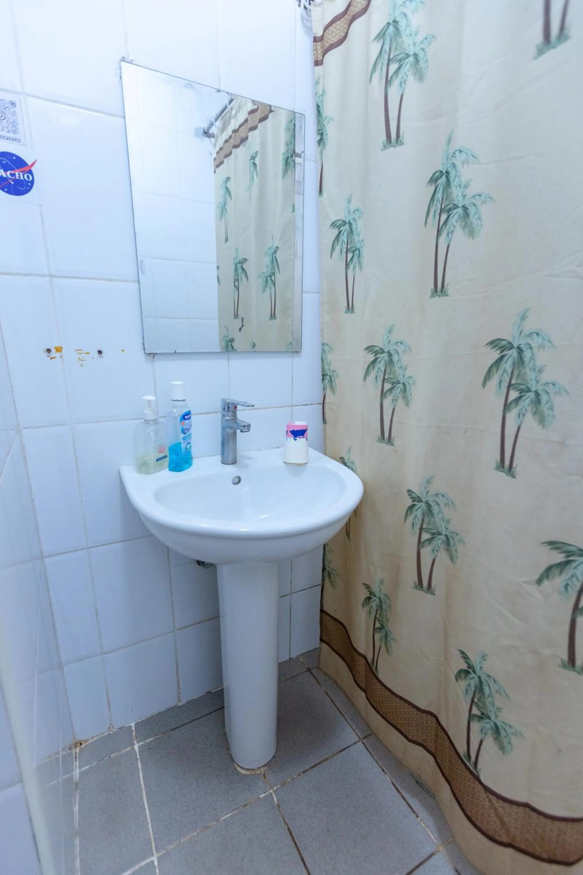 Shower in Acacia Villa Kampala
