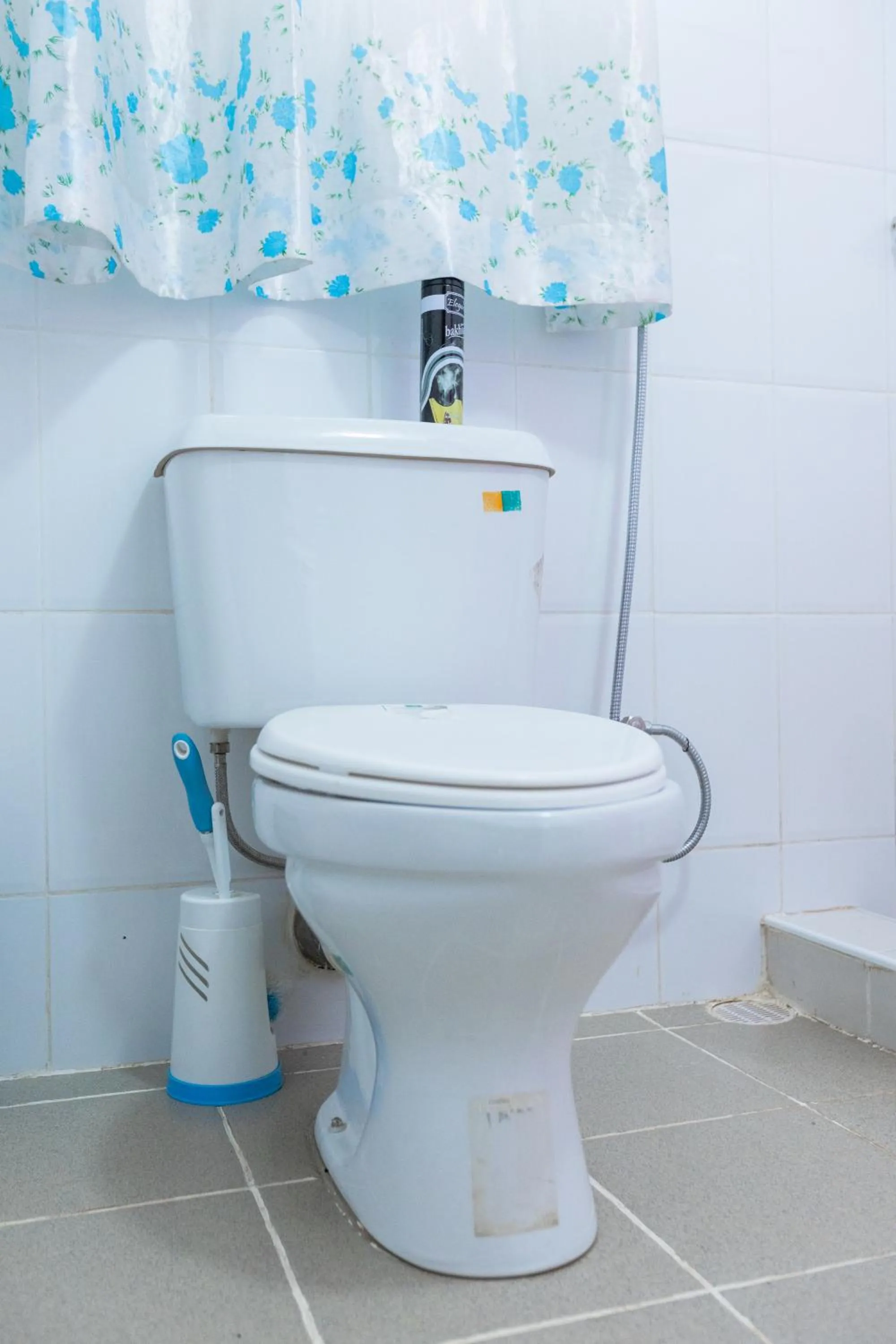 Toilet in Acacia Villa Kampala