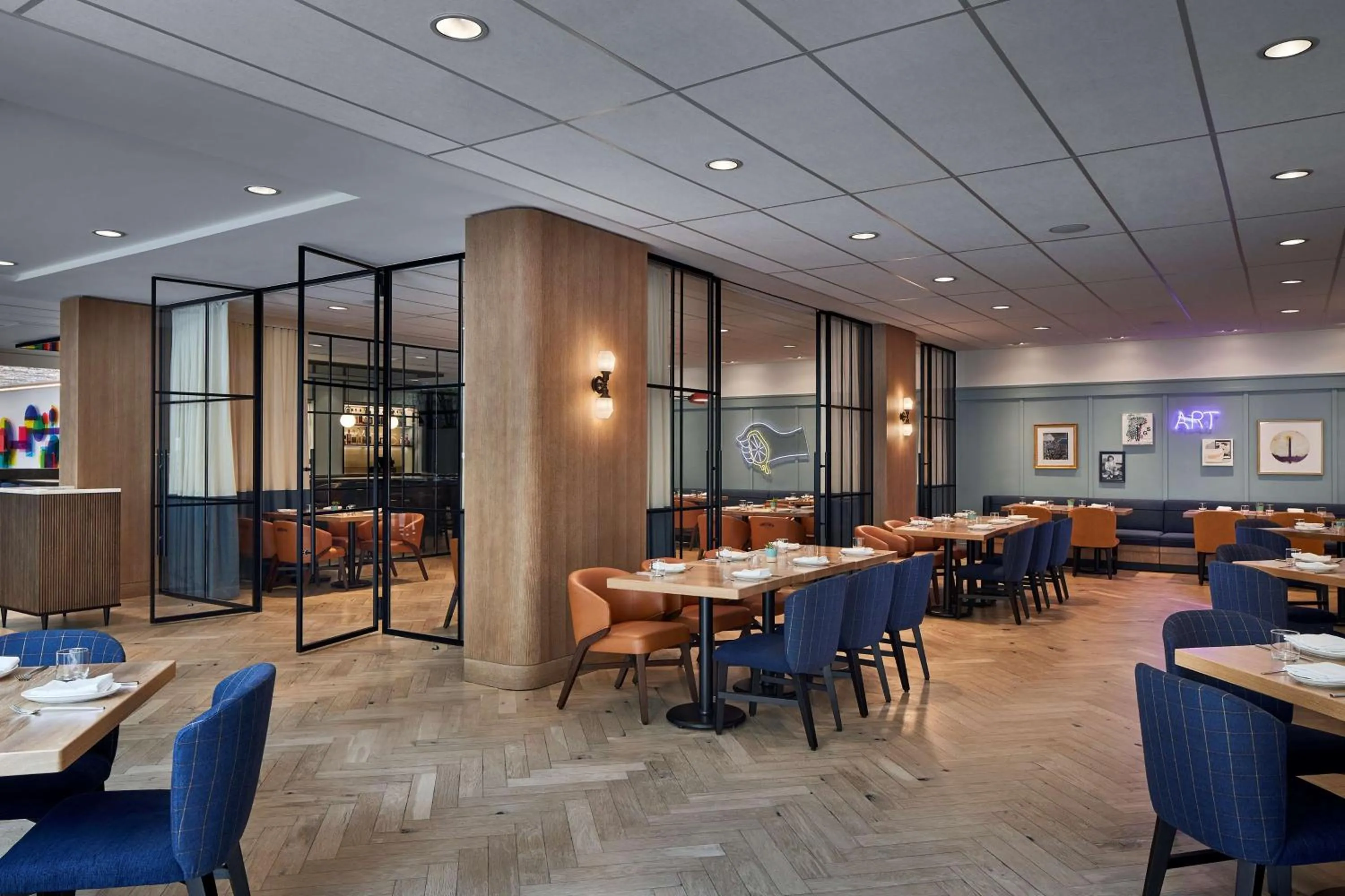 Restaurant/places to eat in YOTEL Washington DC